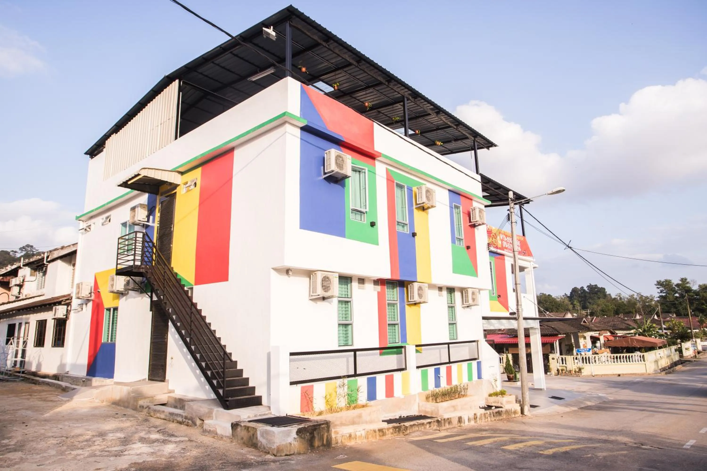 Property building in IM 96 Villa