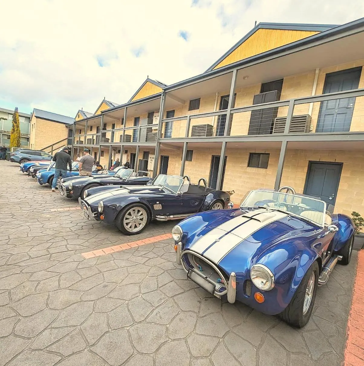 Seaview Motel & Apartments