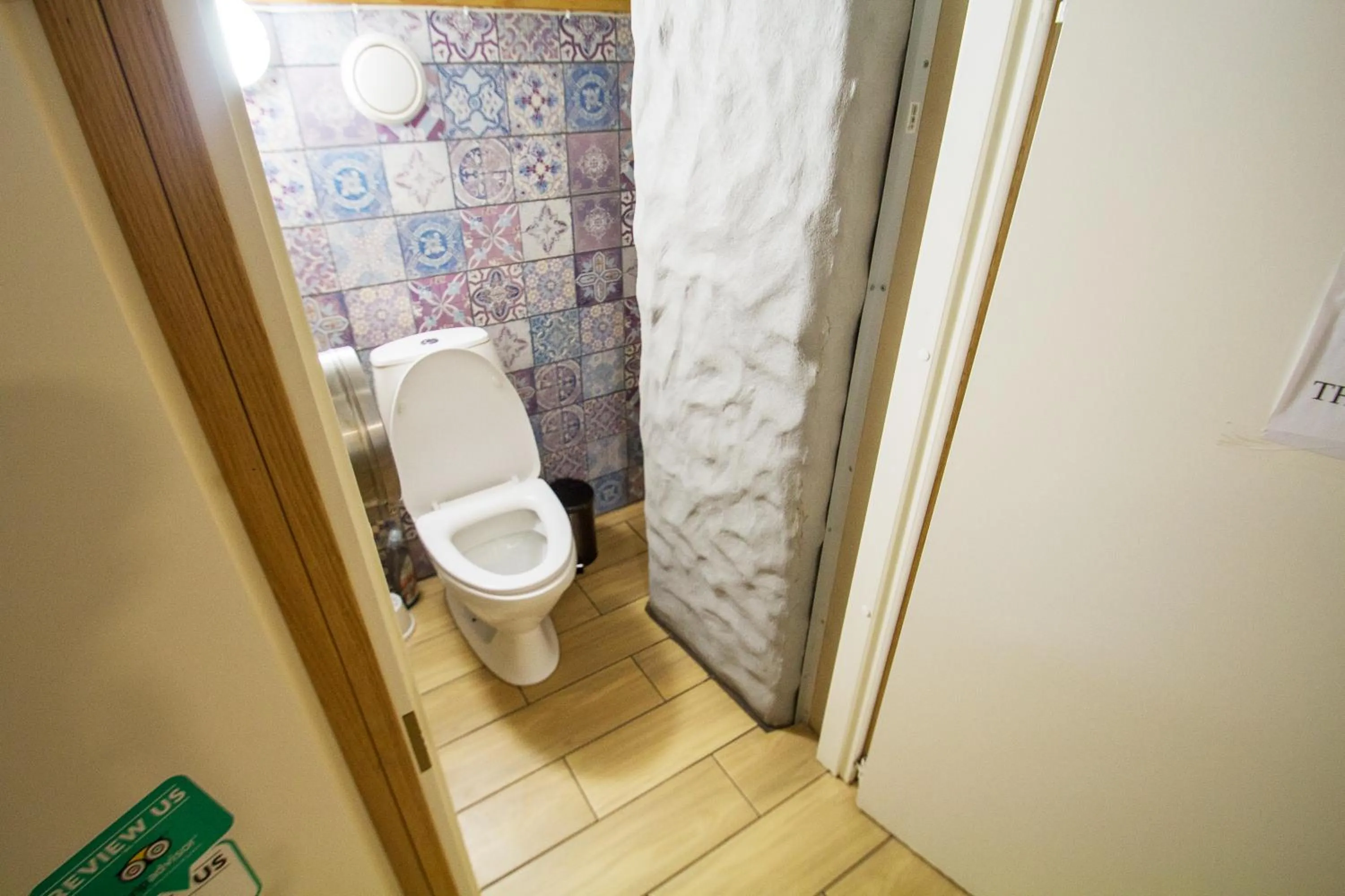 Toilet in Imaginary Hostel