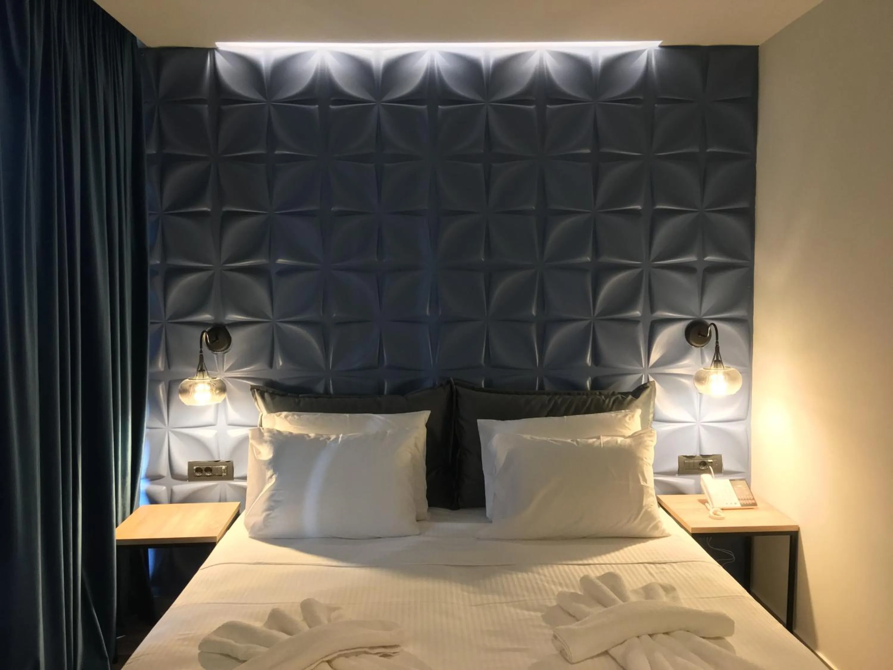 Deluxe Room in Athens coast hotel