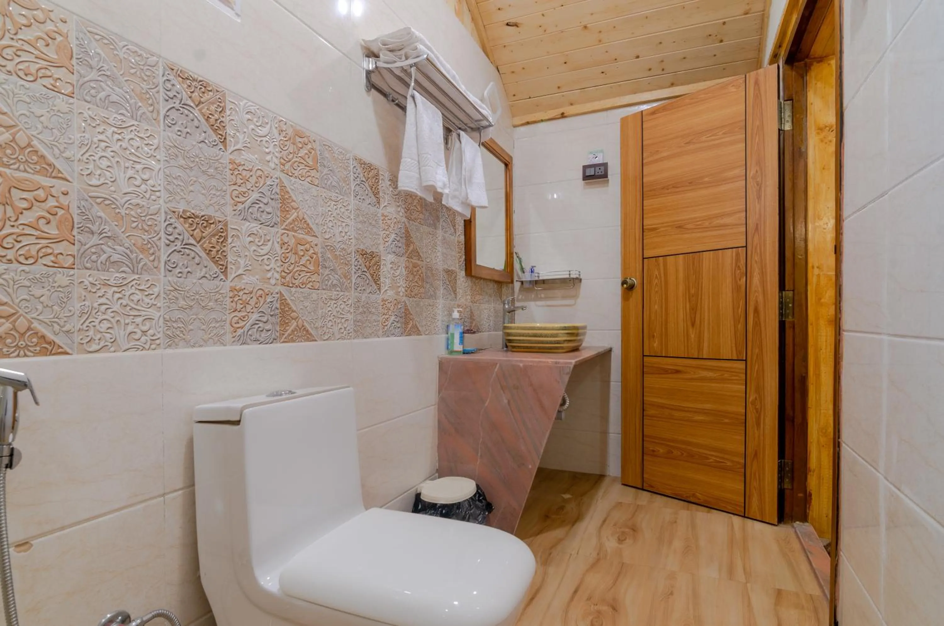 Bathroom in Natures Dreamland Holiday Homes, Igatpuri