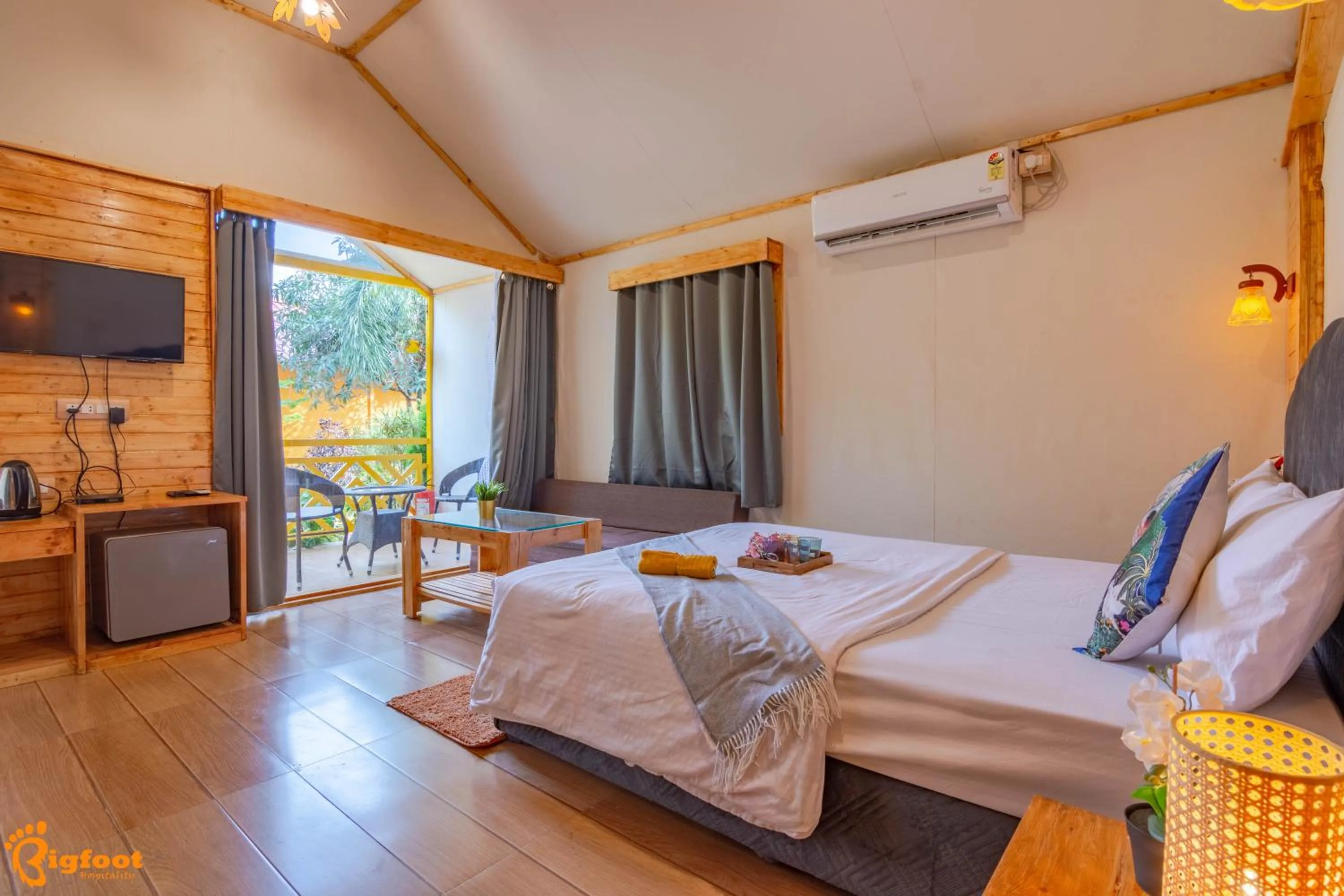 Bed in Natures Dreamland Holiday Homes, Igatpuri