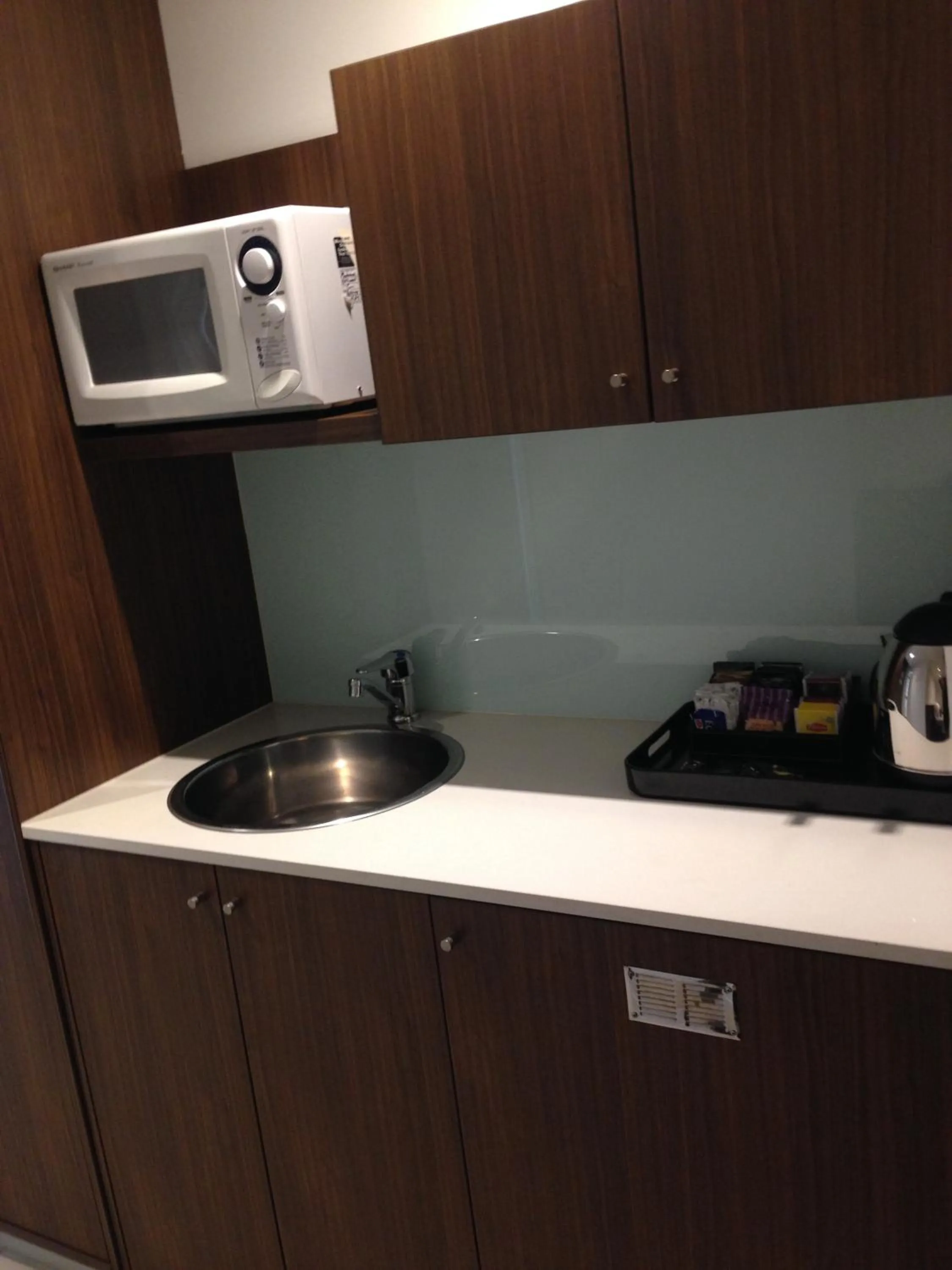 Kitchen or kitchenette, Kitchen/Kitchenette in Rye Hotel - One Four Nelson