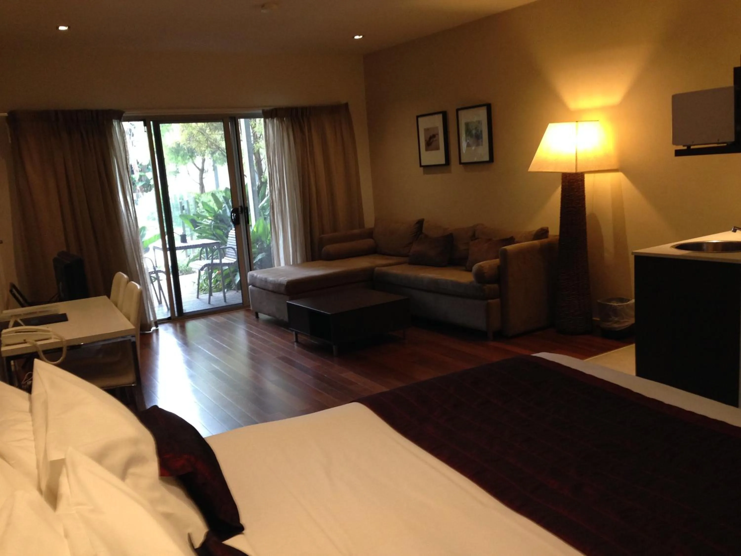 Photo of the whole room, Seating Area in Rye Hotel - One Four Nelson