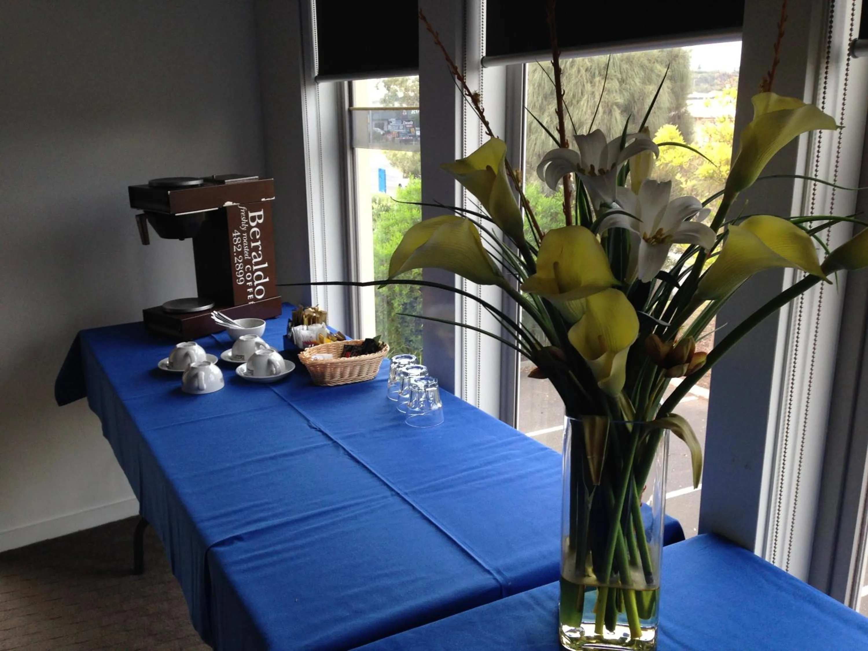 Business facilities, Coffee/Tea Facilities in Rye Hotel - One Four Nelson