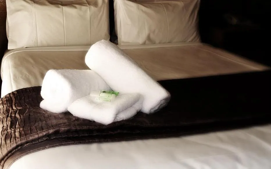 Bed in Eltham Motor Inn