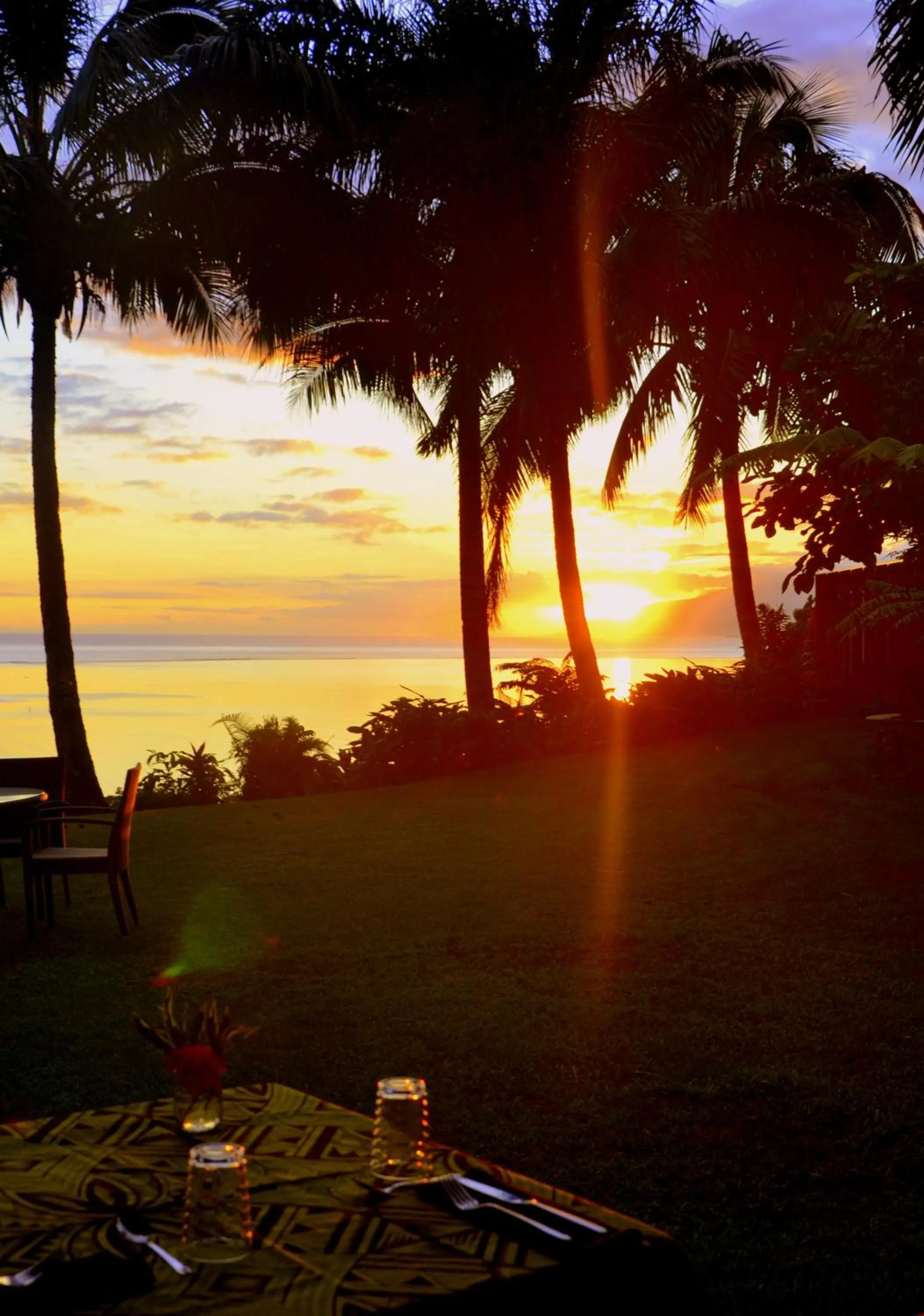 Restaurant/places to eat in Vanira Lodge