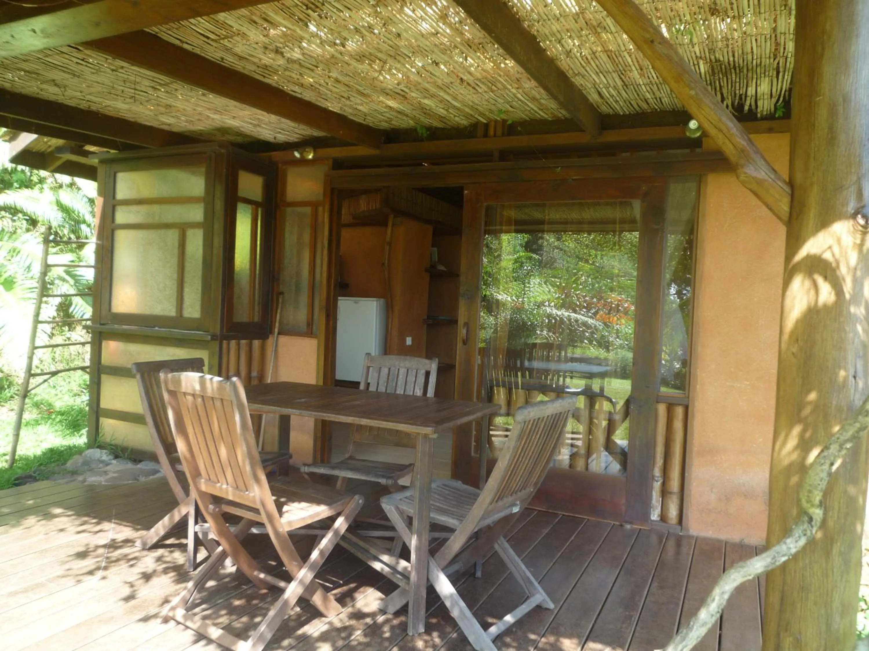 Patio in Vanira Lodge