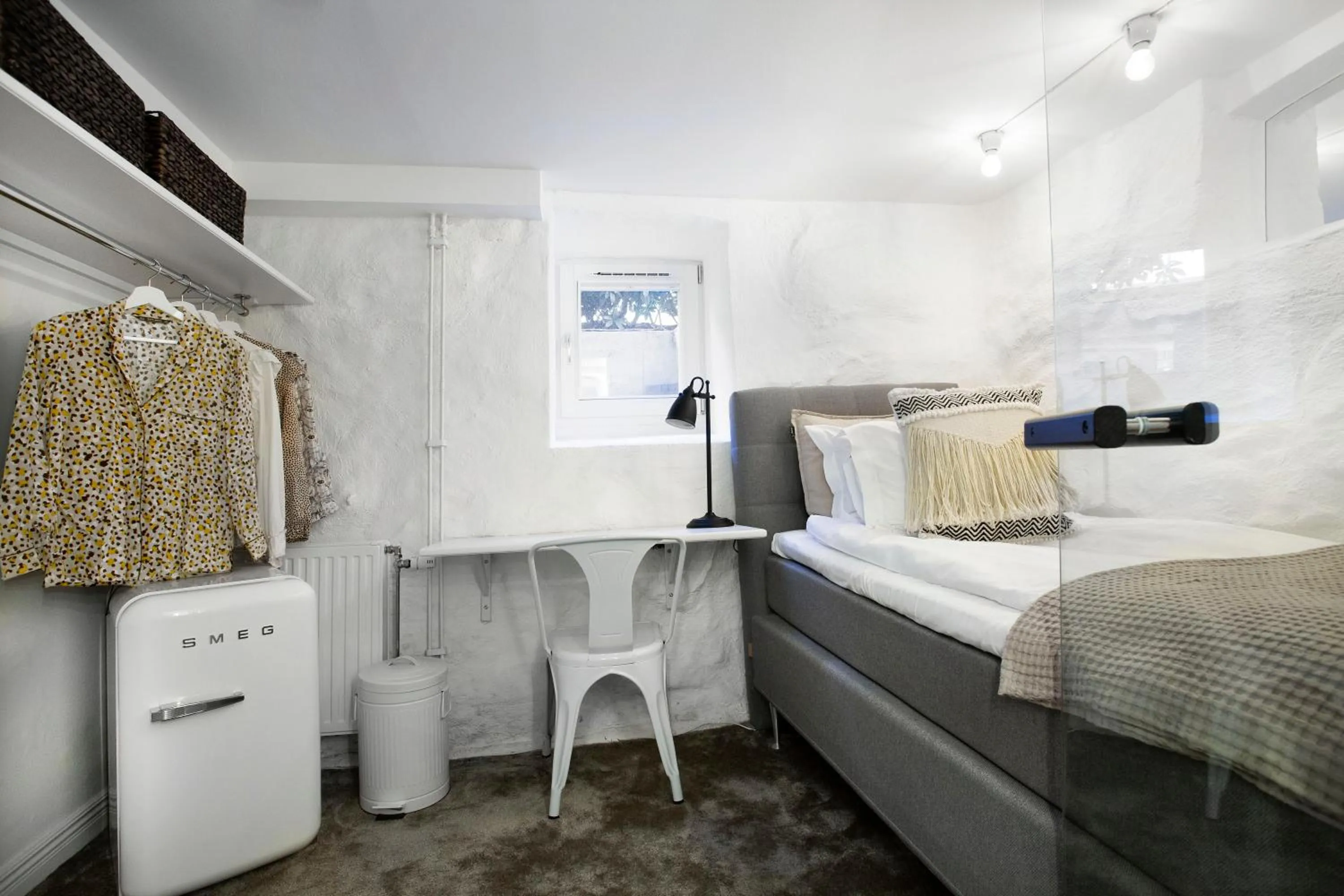 Photo of the whole room, Bed in WOW, Föreningsgatan 9