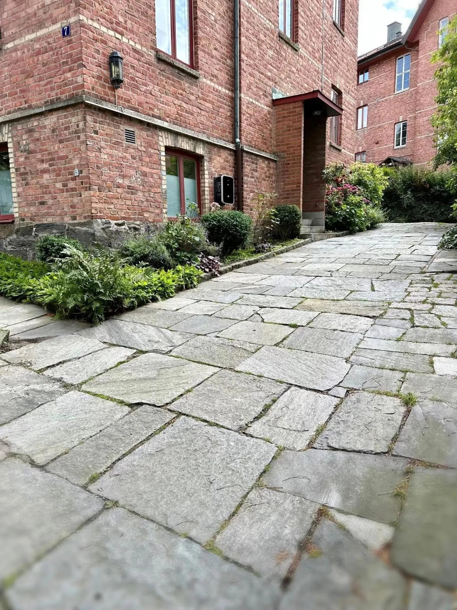 Property building in WOW, Föreningsgatan 9