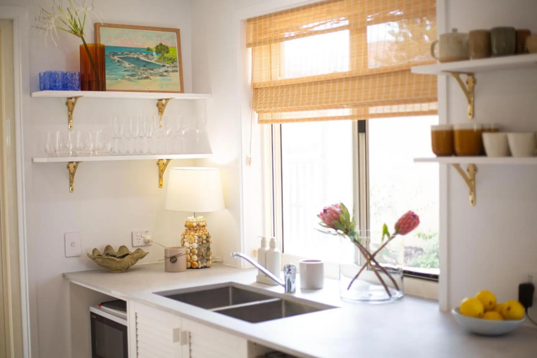 Kitchen or kitchenette in The Sands Resort at Yamba