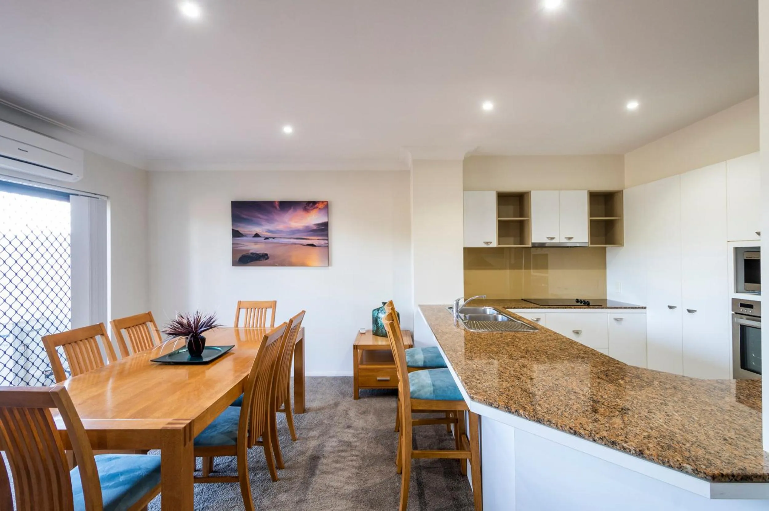 Kitchen or kitchenette in The Sands Resort at Yamba