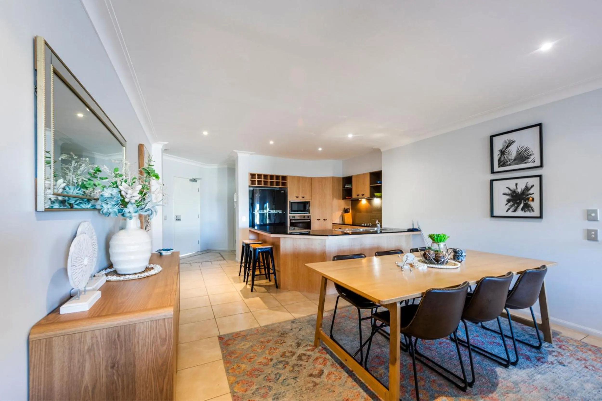 Kitchen or kitchenette in The Sands Resort at Yamba