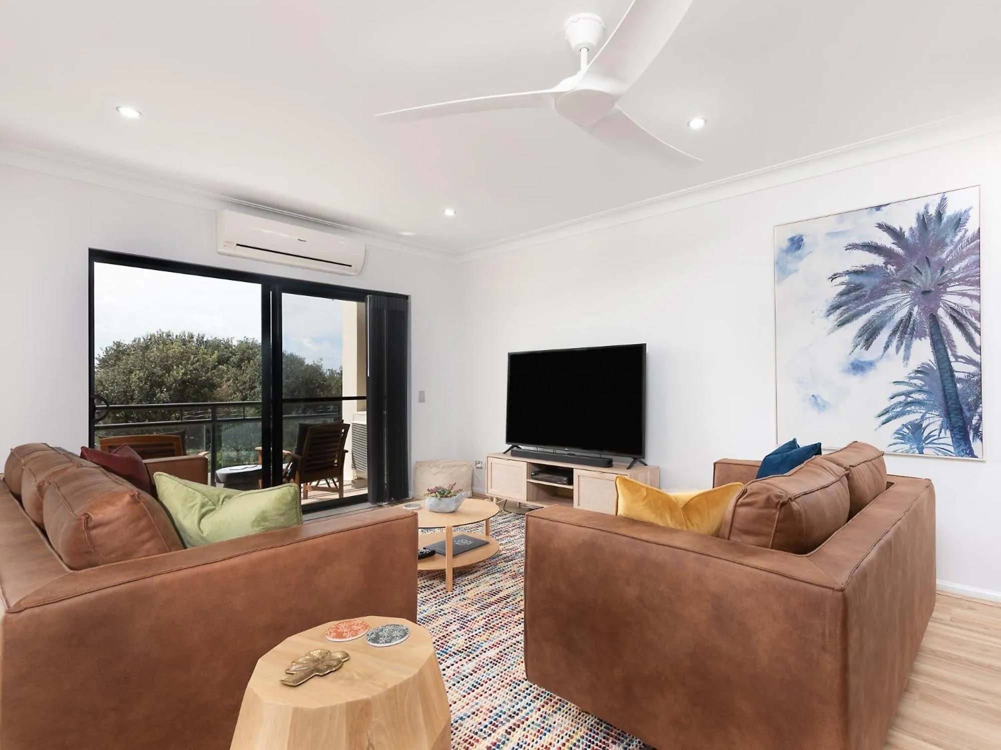 TV and multimedia in The Sands Resort at Yamba