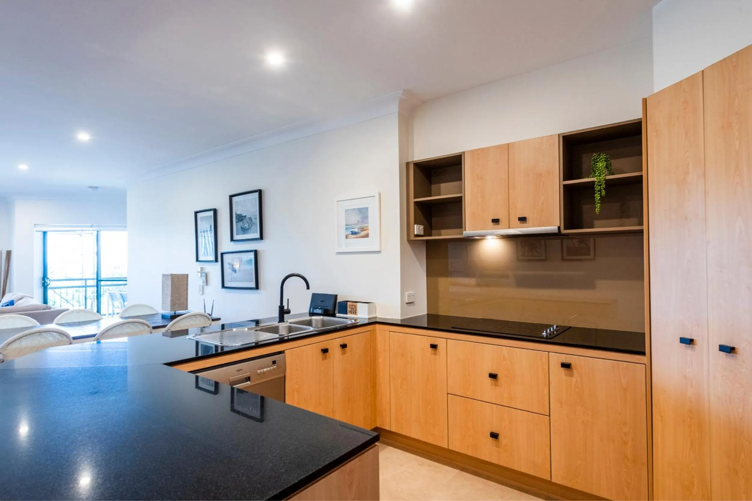 Kitchen or kitchenette in The Sands Resort at Yamba