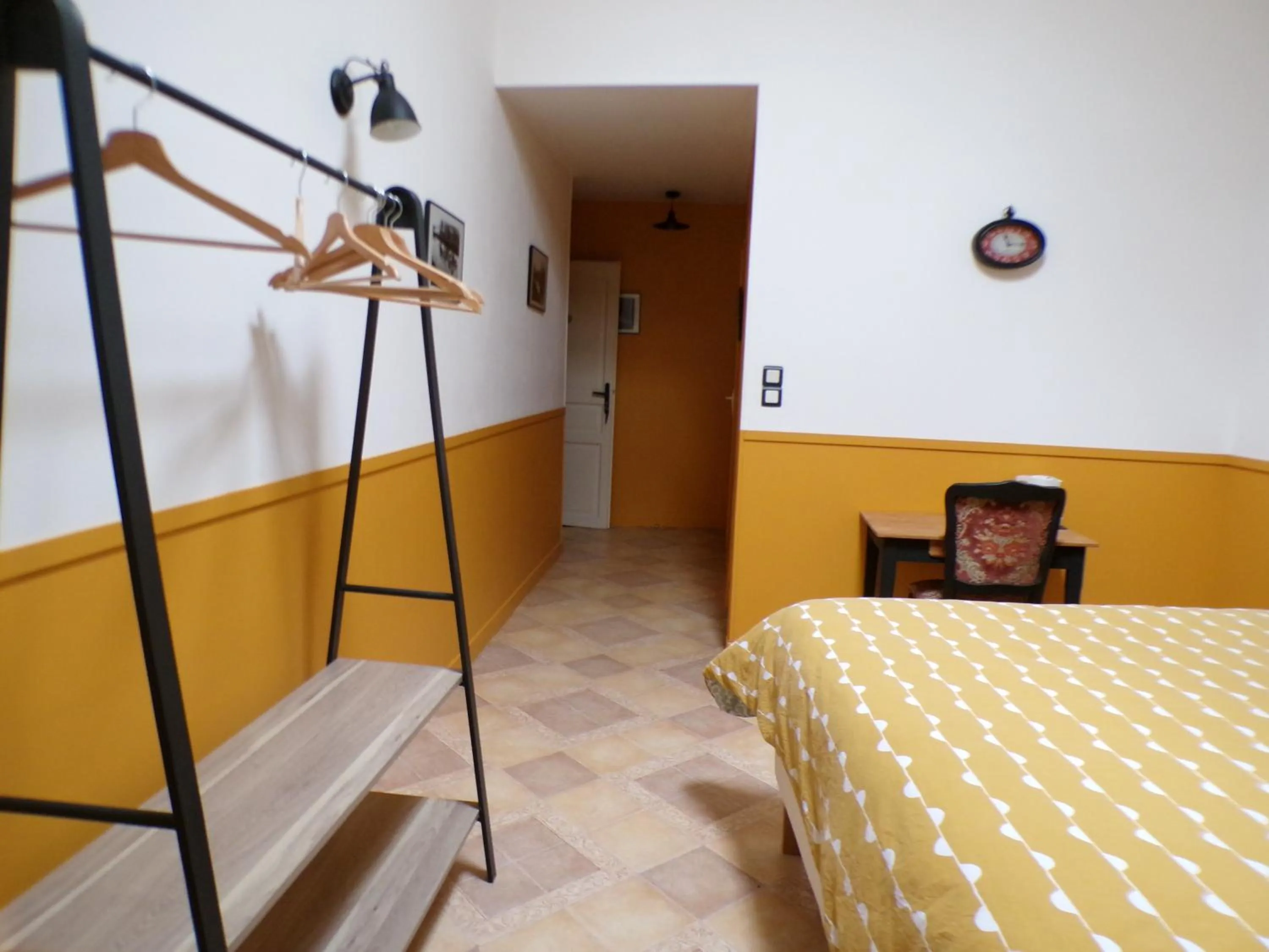 Photo of the whole room, Bed in Le Logis de la Venise Verte