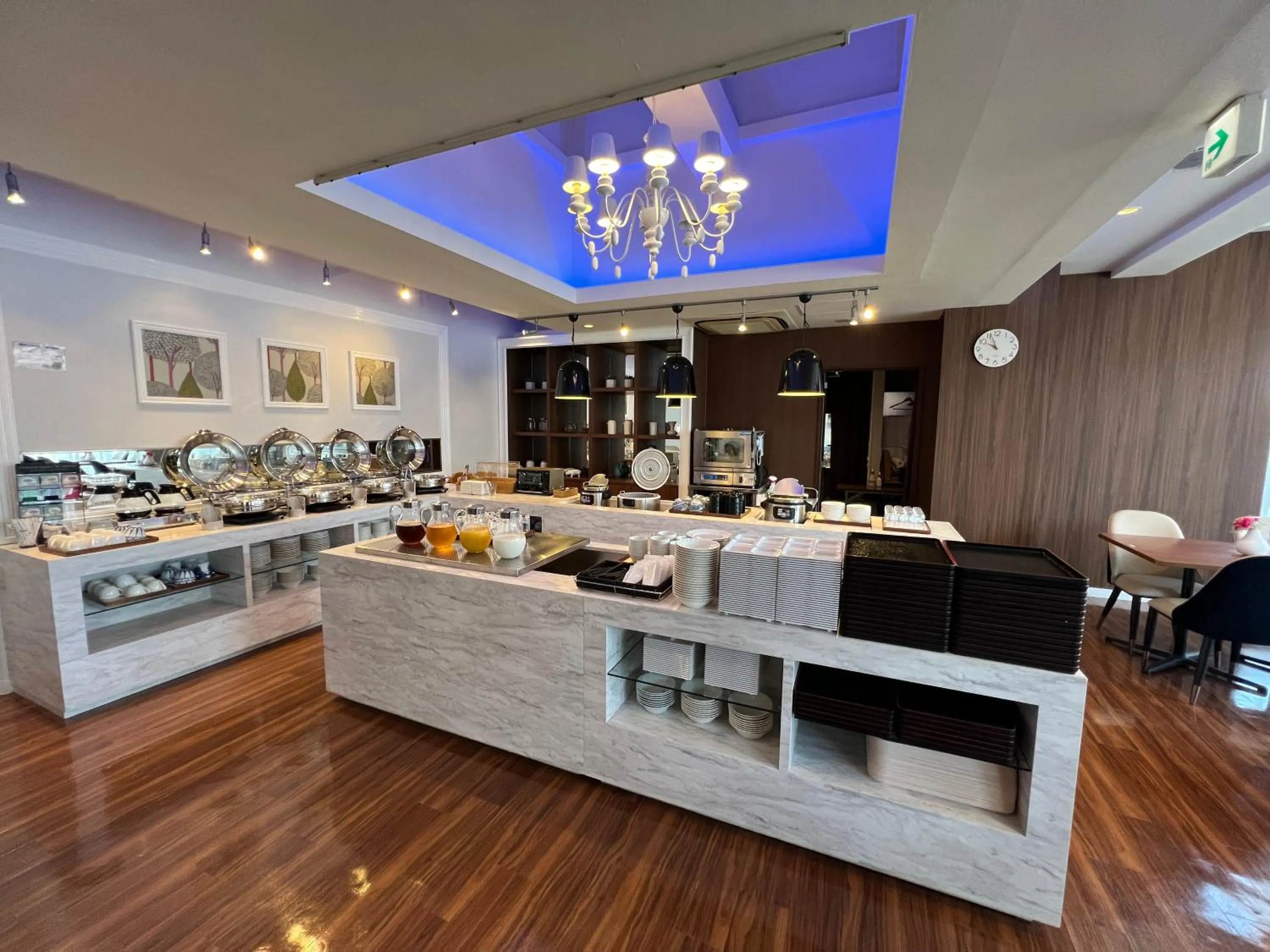 Restaurant/places to eat in Grand Park Hotel Panex Chiba