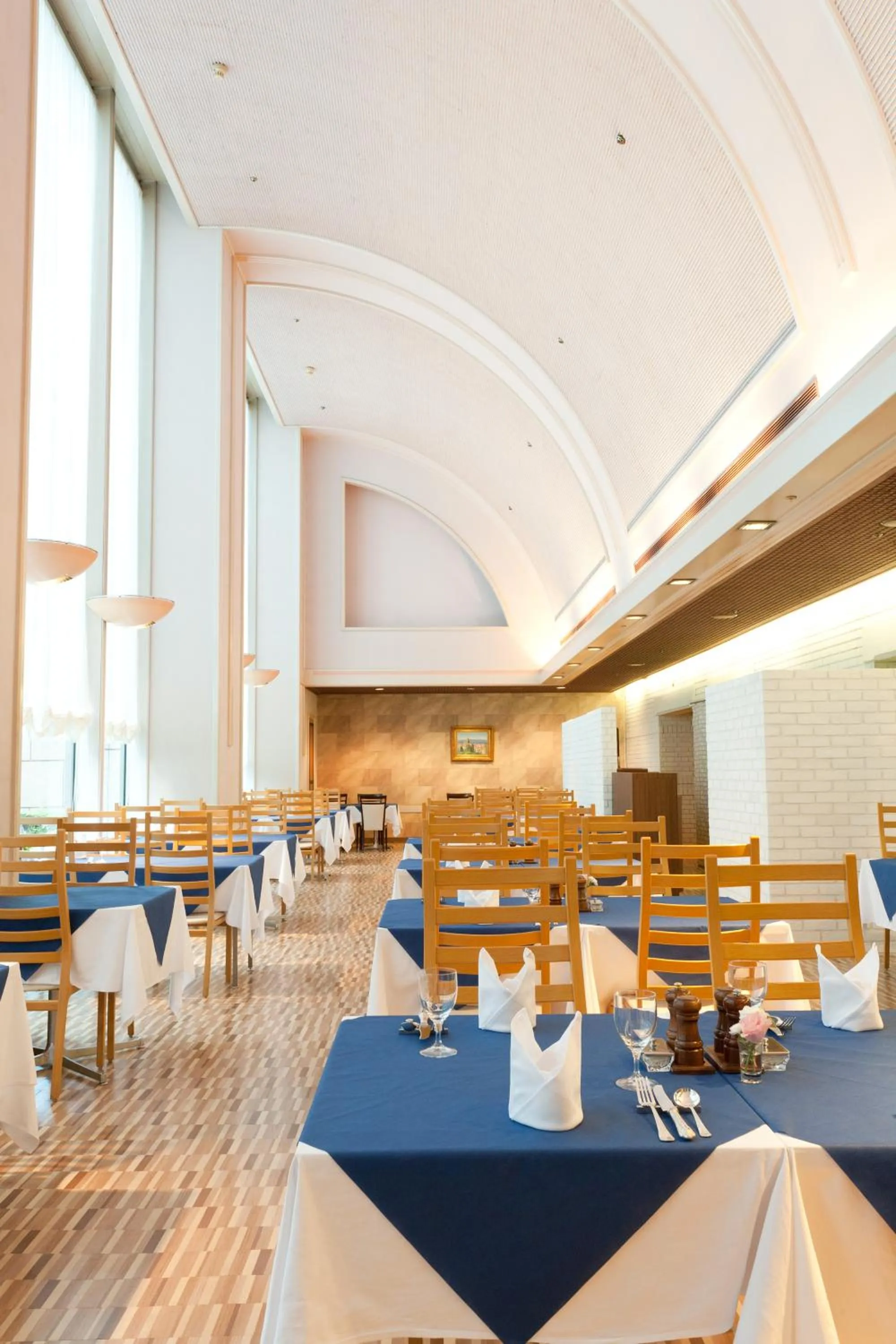 Restaurant/places to eat in Hotel Tokyo Garden Palace