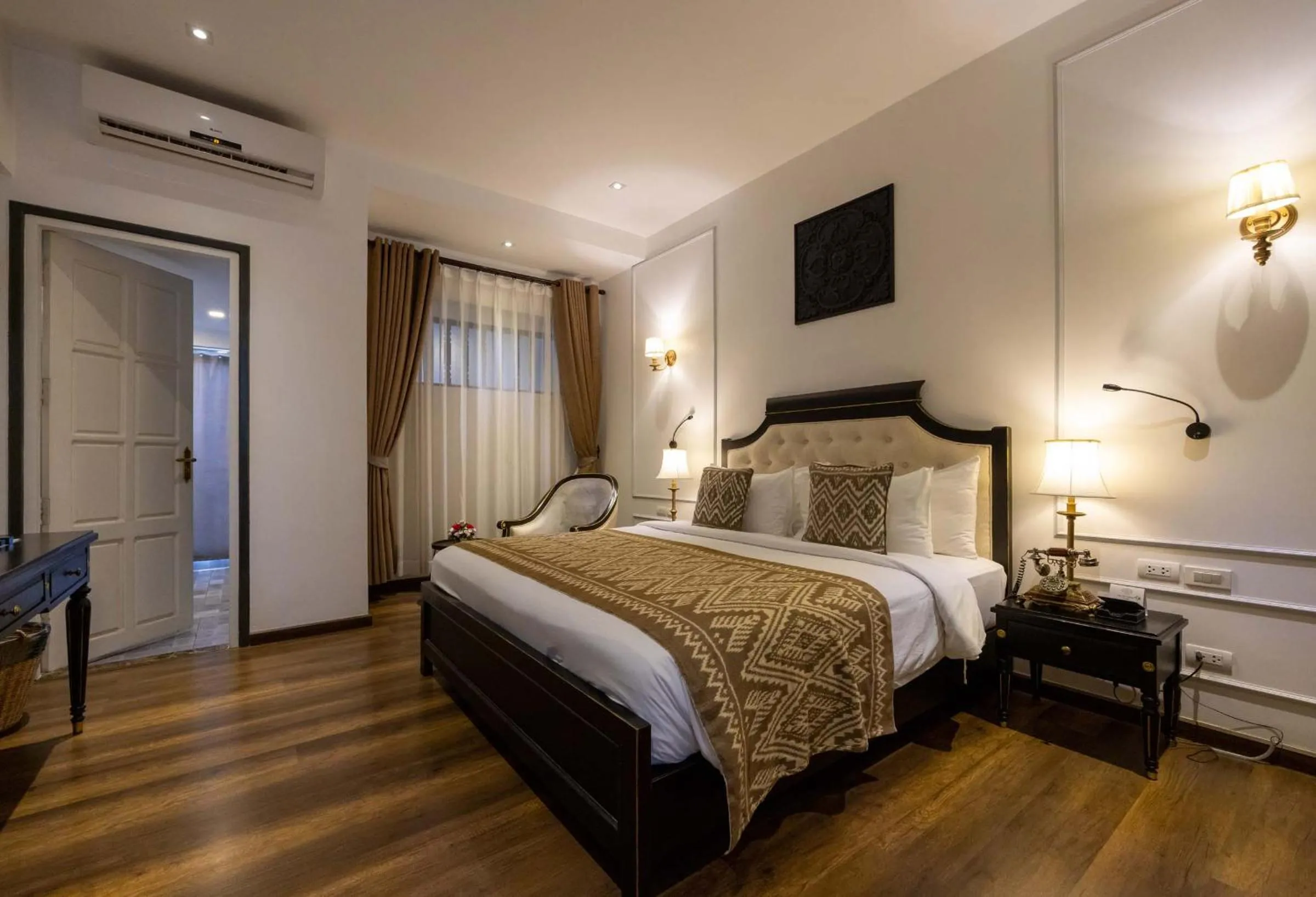 Bedroom, Bed in Le Thatluang D'oR Boutique Hotel