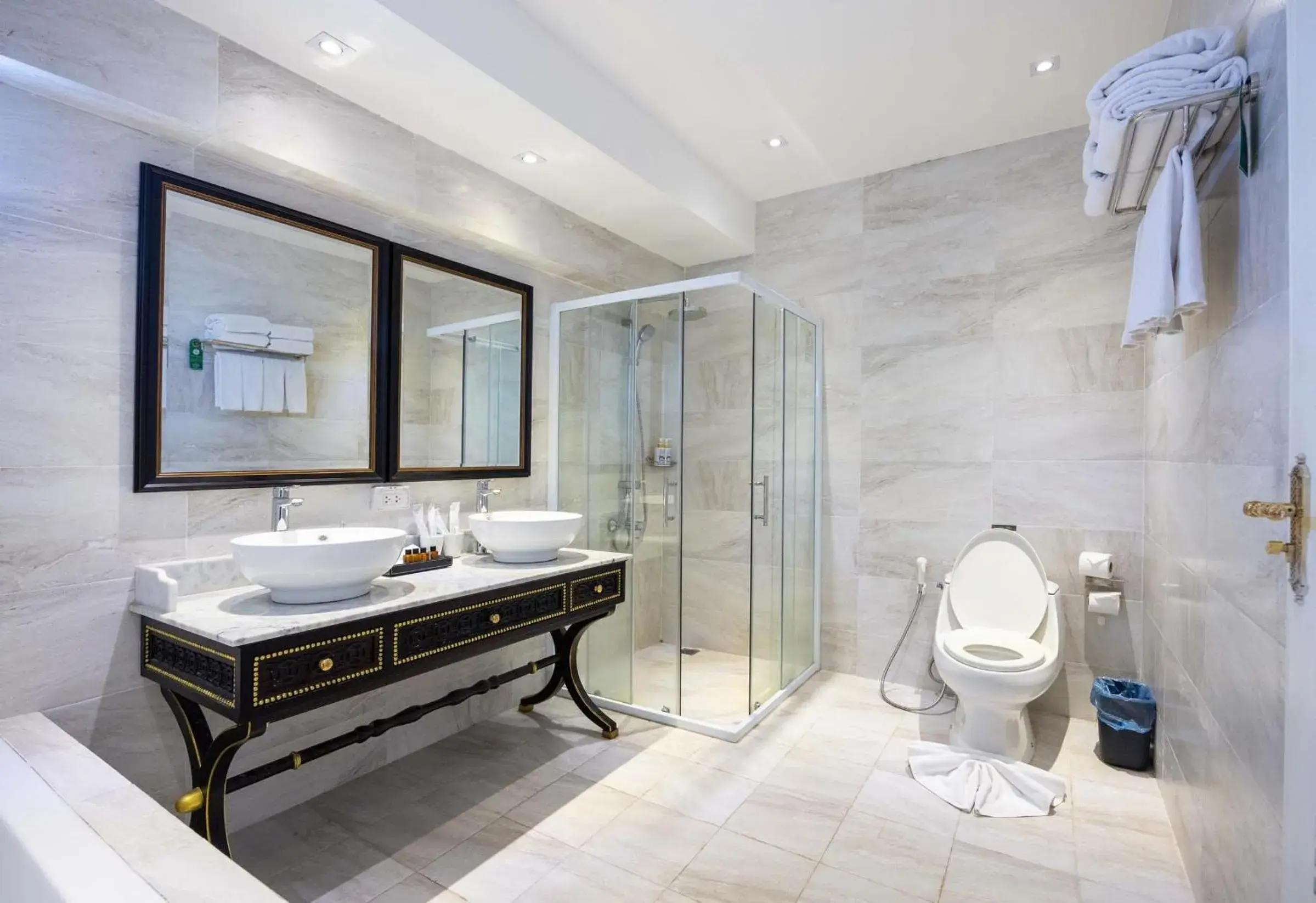 Thatluang Suite Double or Twin in Le Thatluang D'oR Boutique Hotel Thatluang Suite Double or Twin in Le Thatluang D'oR Boutique Hotel