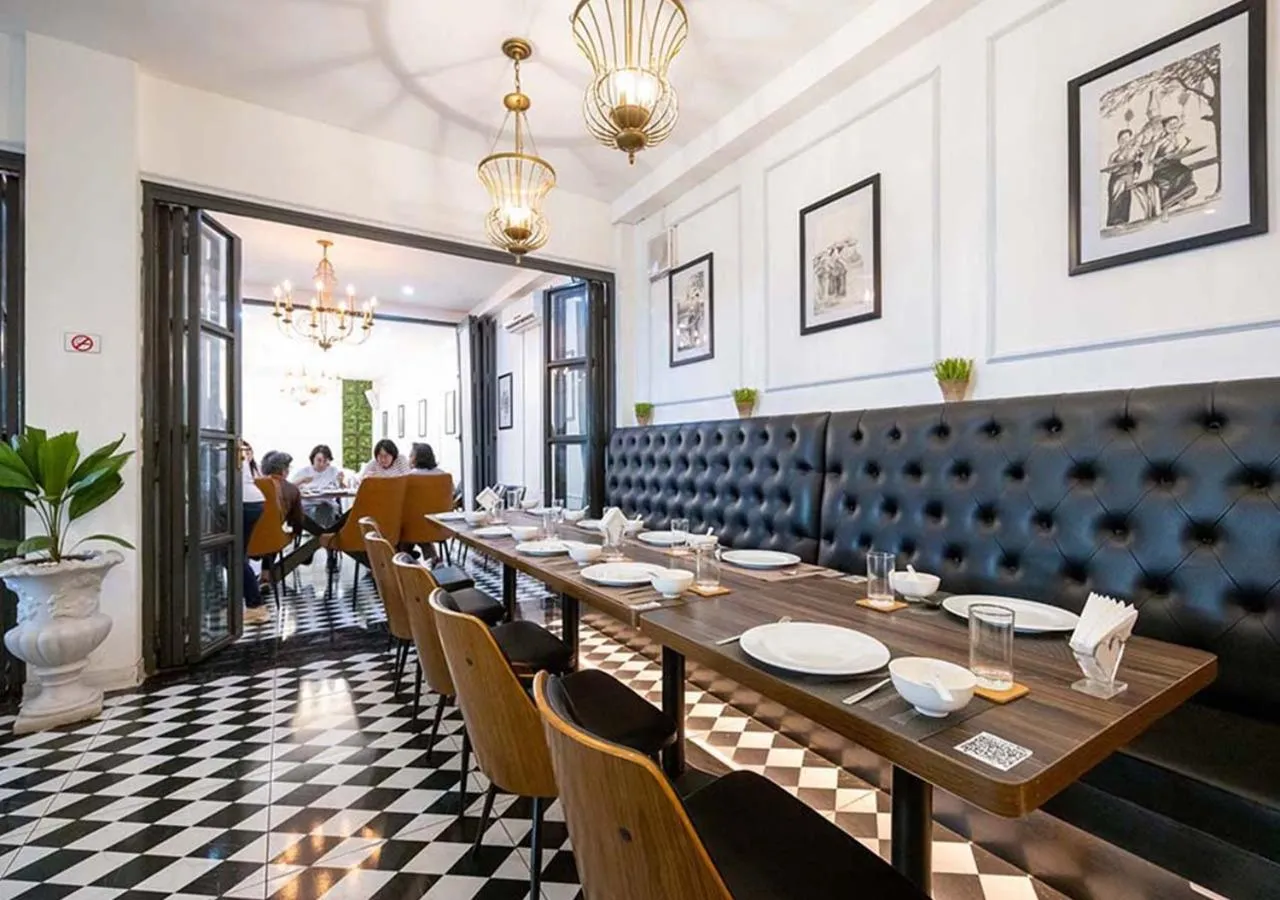 Breakfast in Le Thatluang D'oR Boutique Hotel