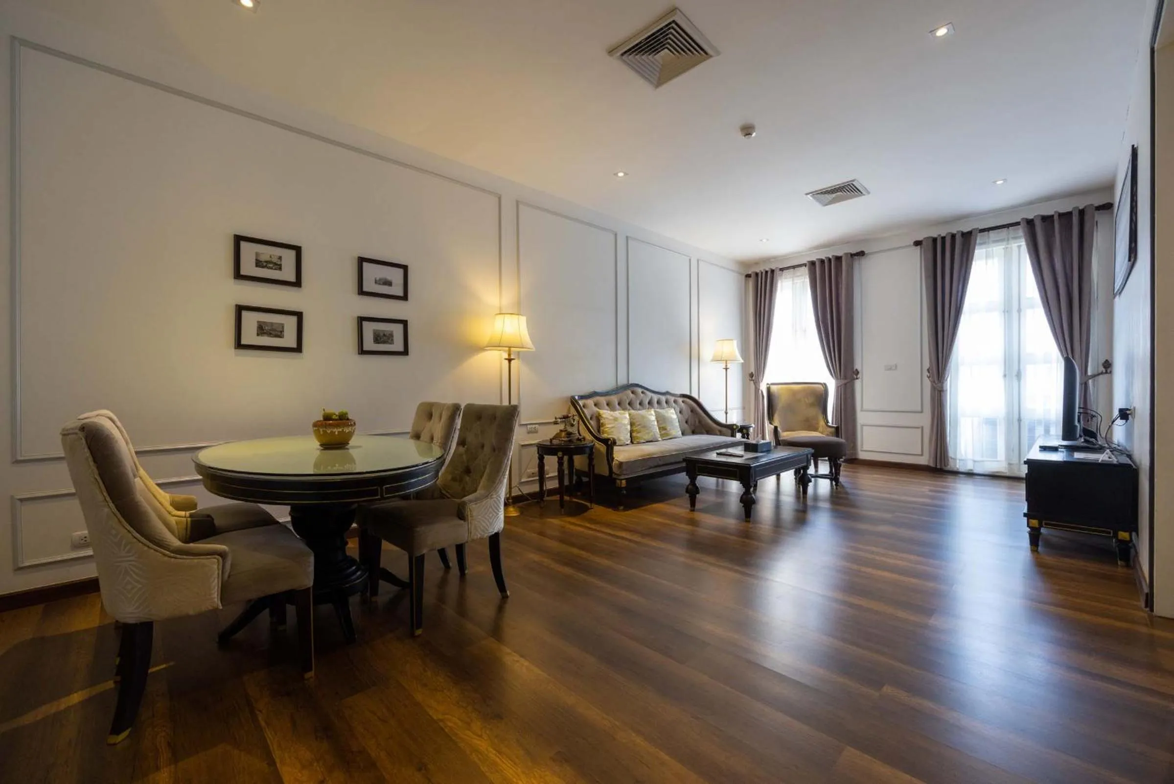 Living room in Le Thatluang D'oR Boutique Hotel