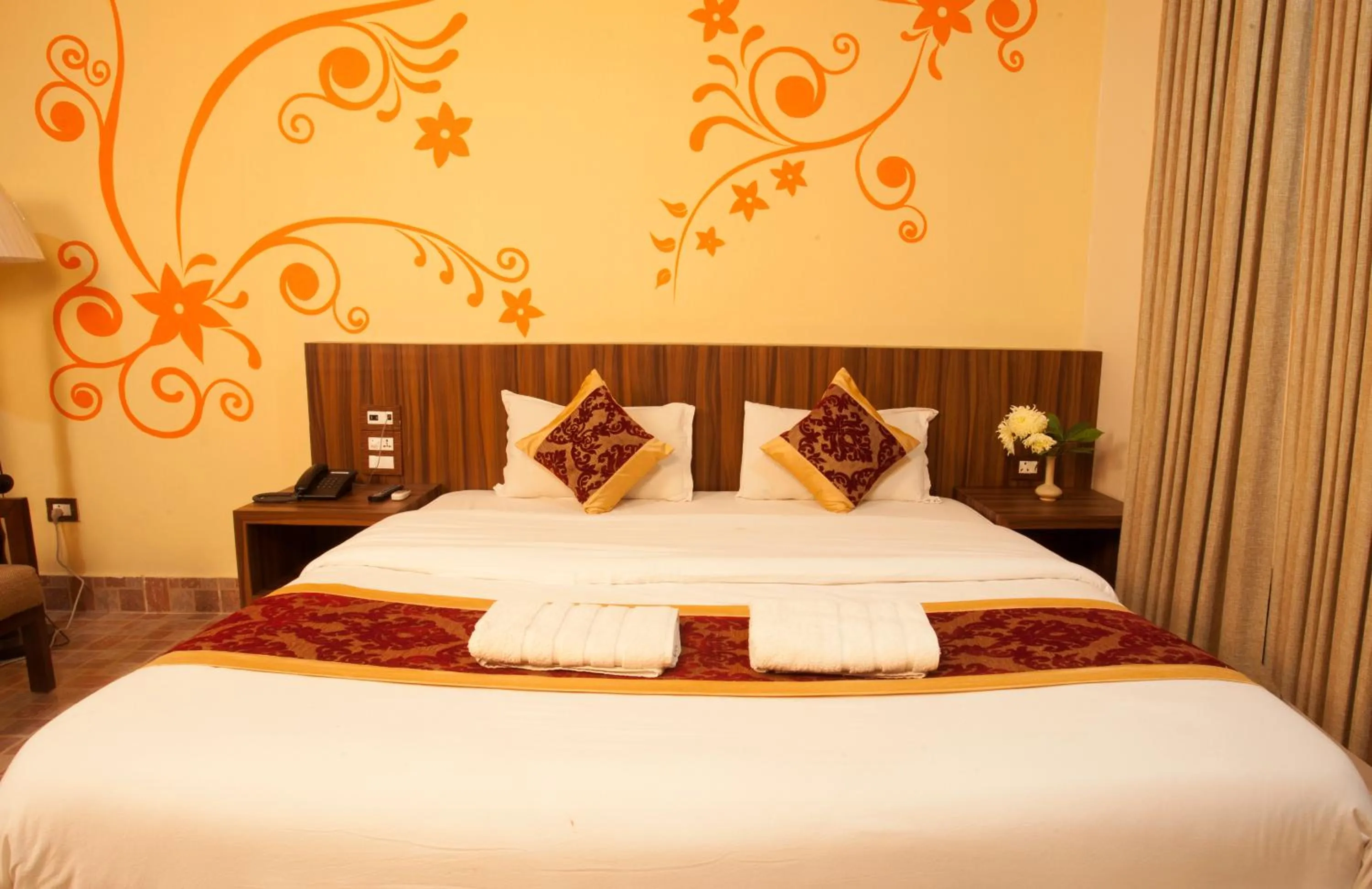 Bedroom, Bed in Jungle Safari Lodge- Serenity in the Wild