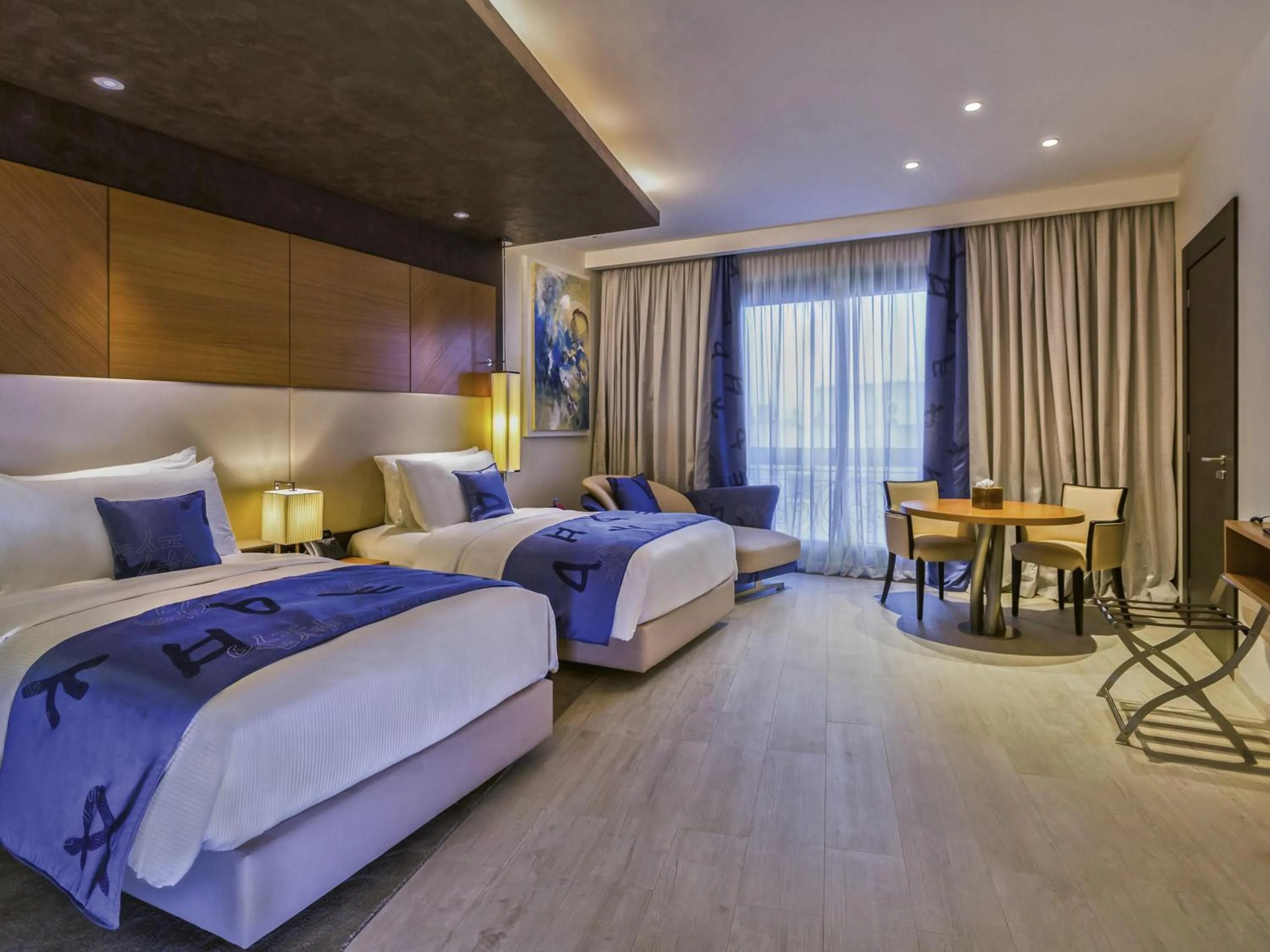 Deluxe Twin Room in Mövenpick Hotel du Lac Tunis