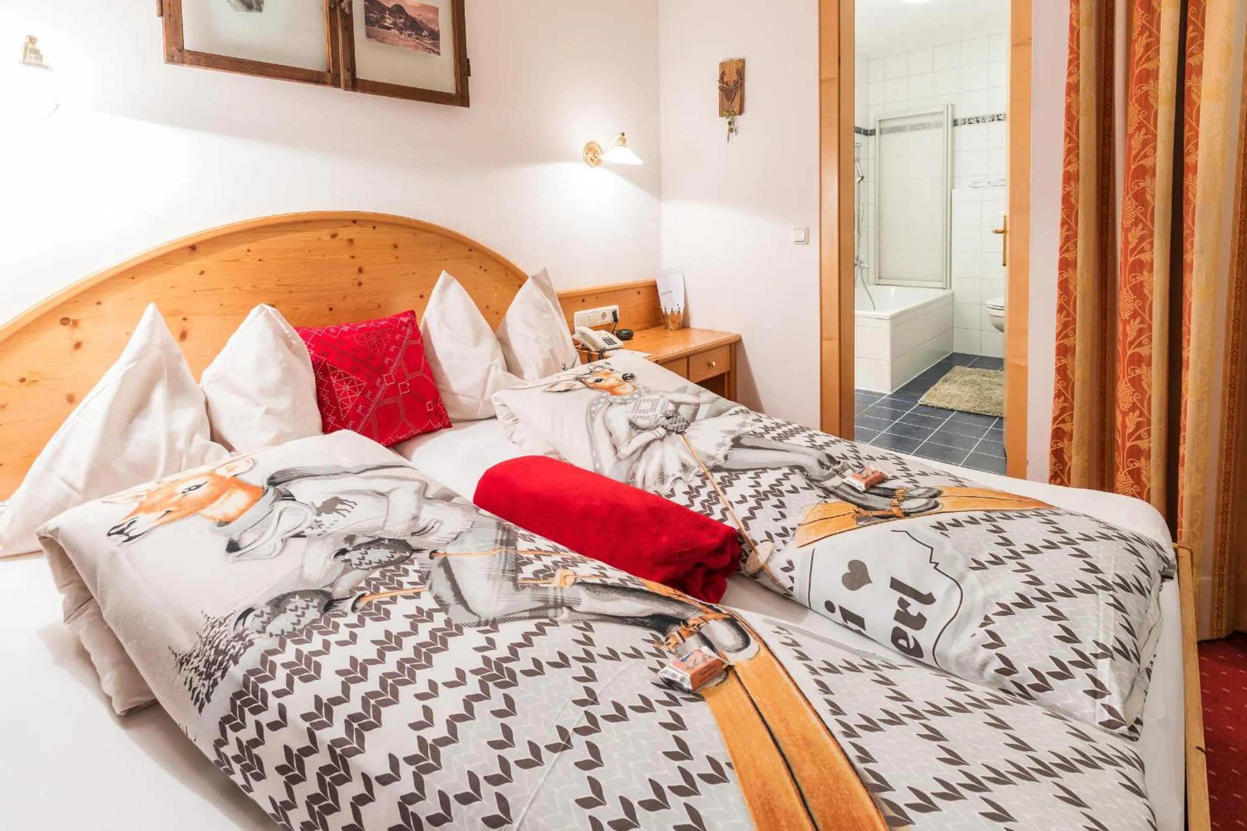 Photo of the whole room, Bed in Hotel Krone