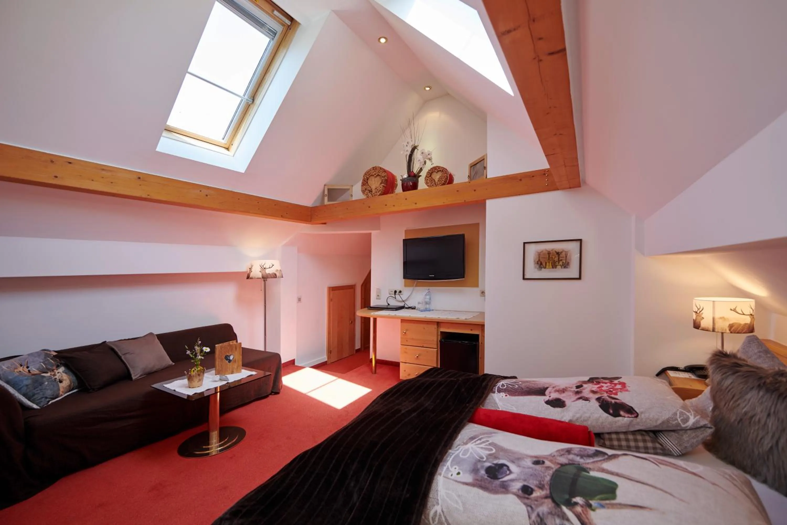 Photo of the whole room, Bed in Hotel Krone