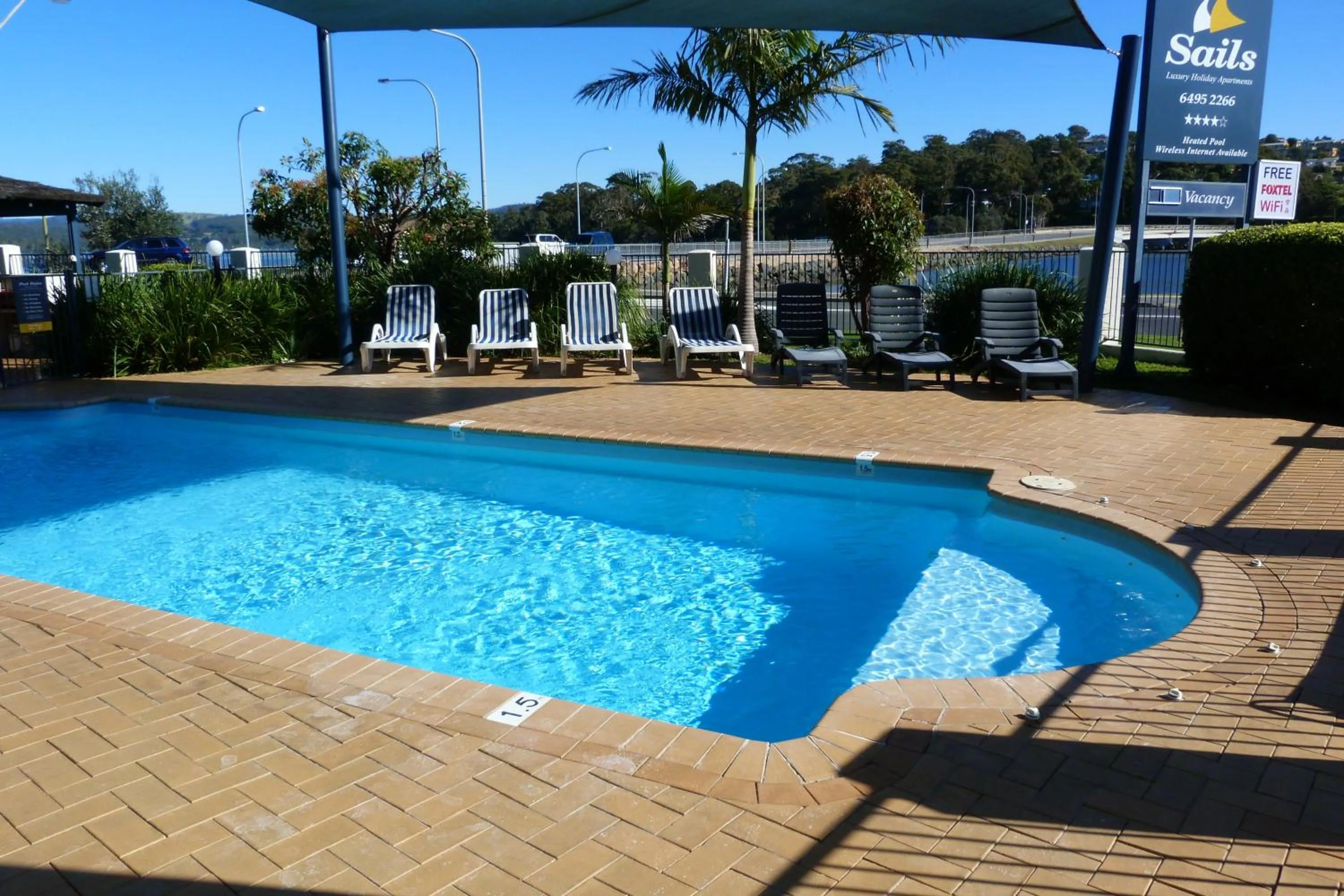 Swimming pool in Sails Luxury Apartments Merimbula