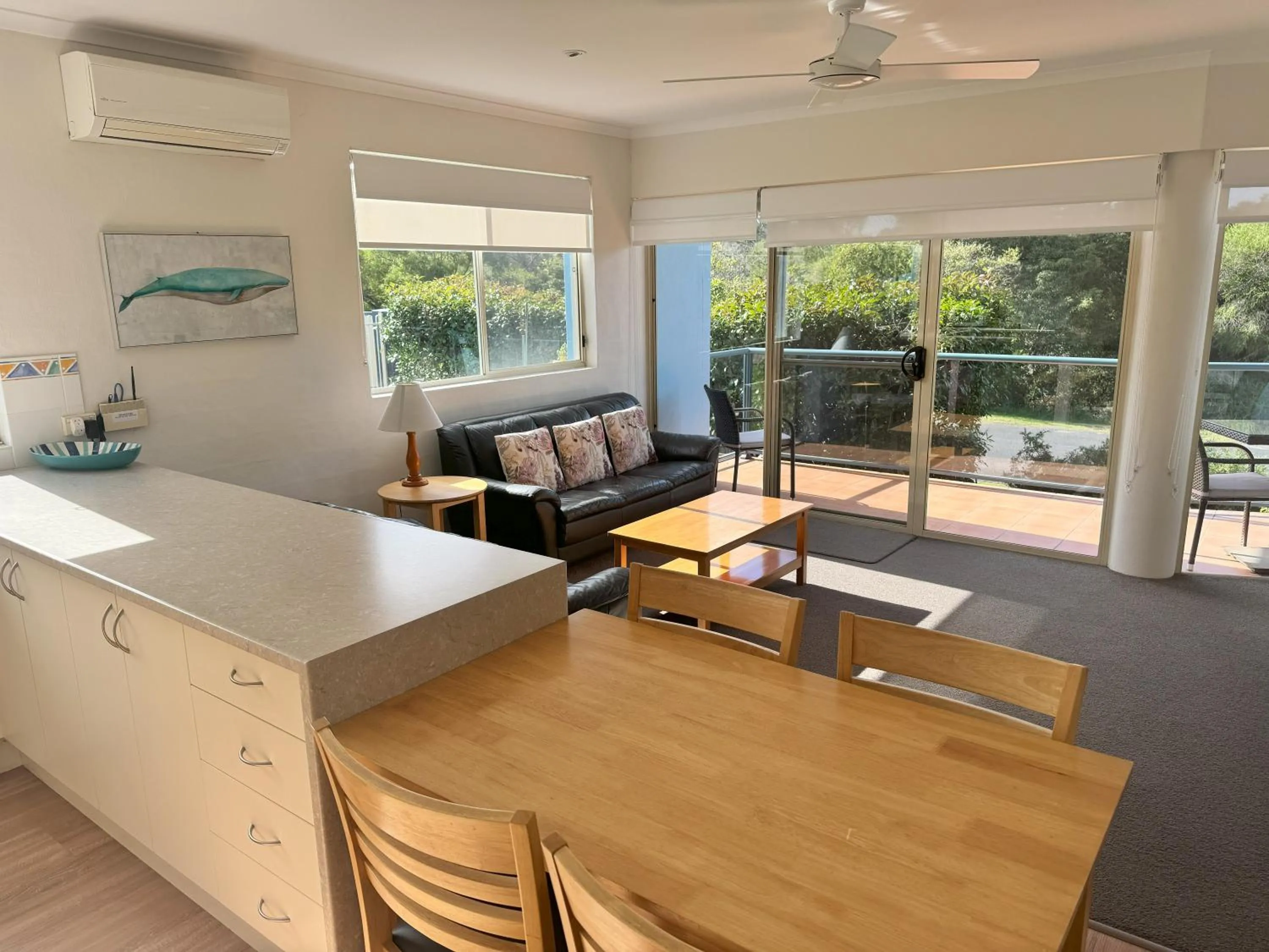 Dining area in BlueWater Apartments