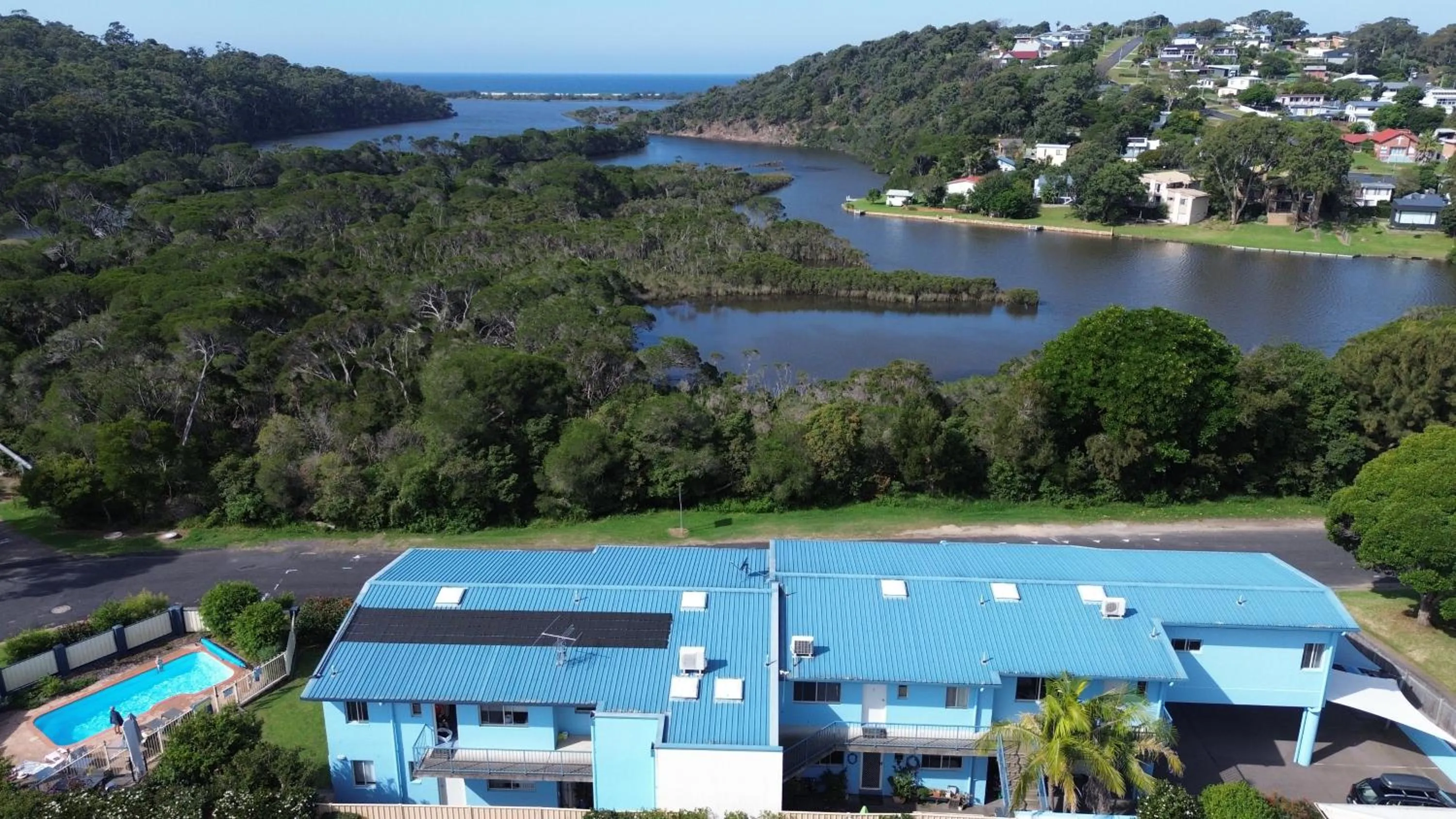 Property building in BlueWater Apartments