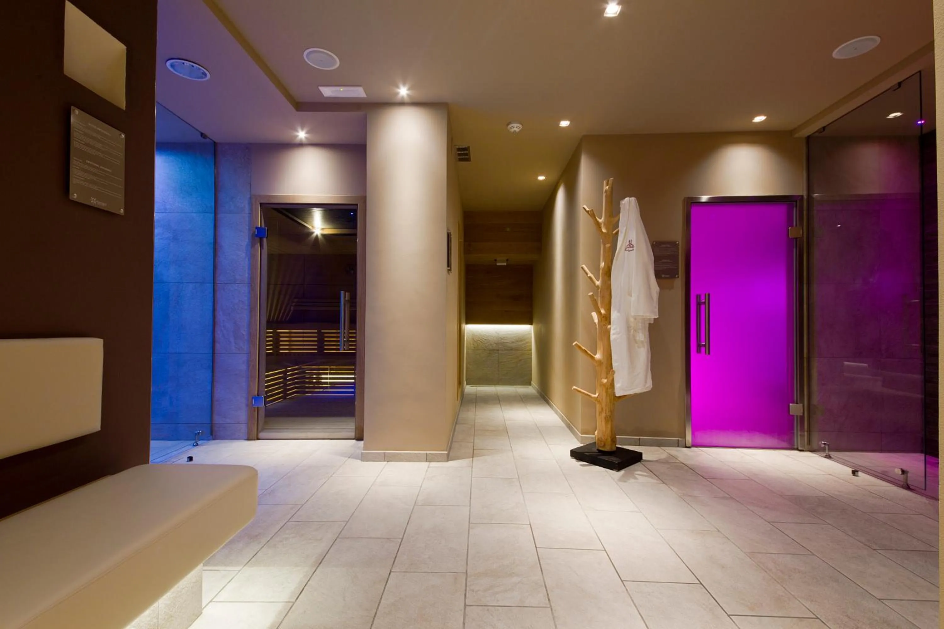 Spa and wellness centre/facilities in Hotel Ambassador