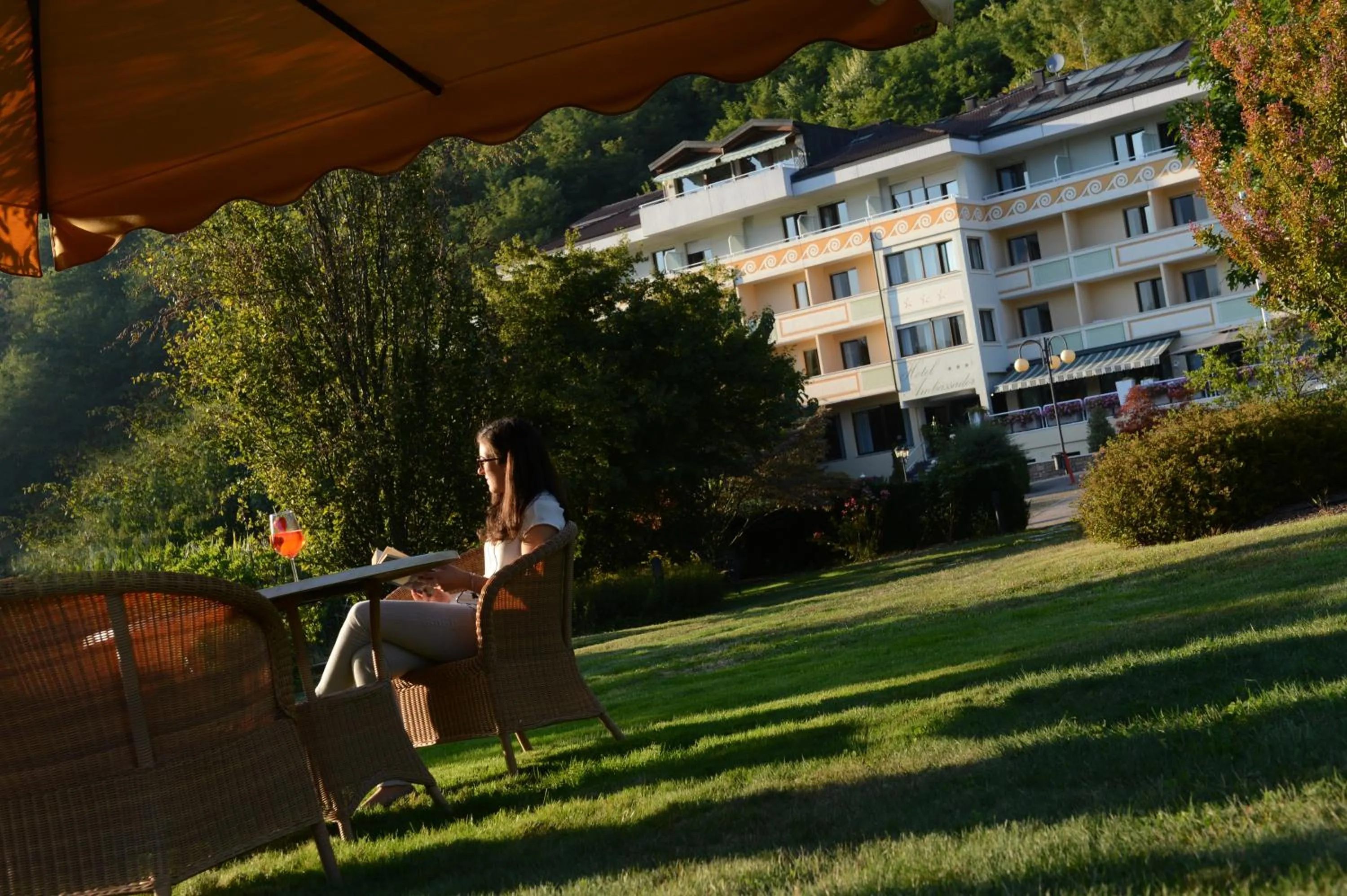 Facade/entrance in Hotel Ambassador