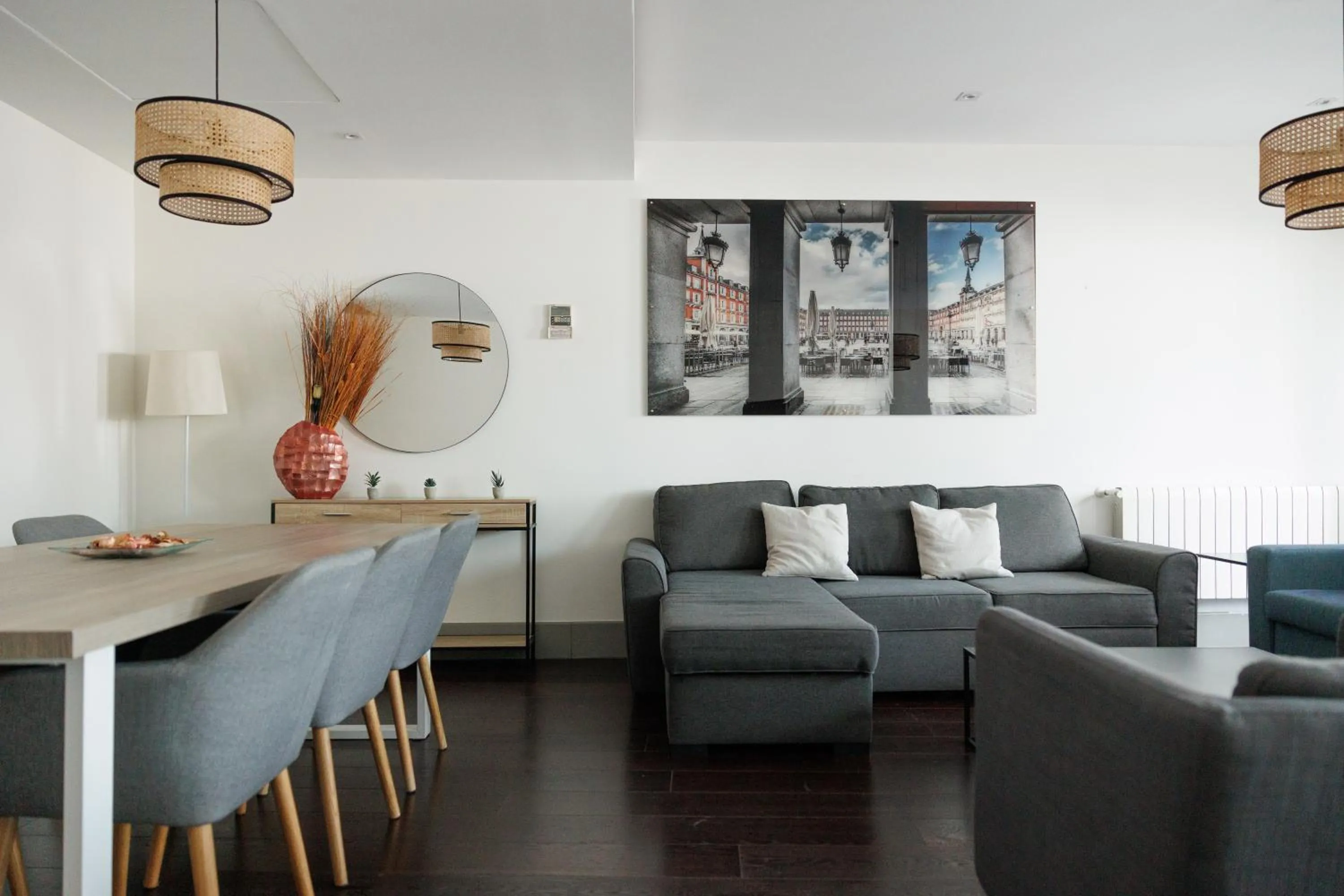 Living room in Slow Suites Gran Vía