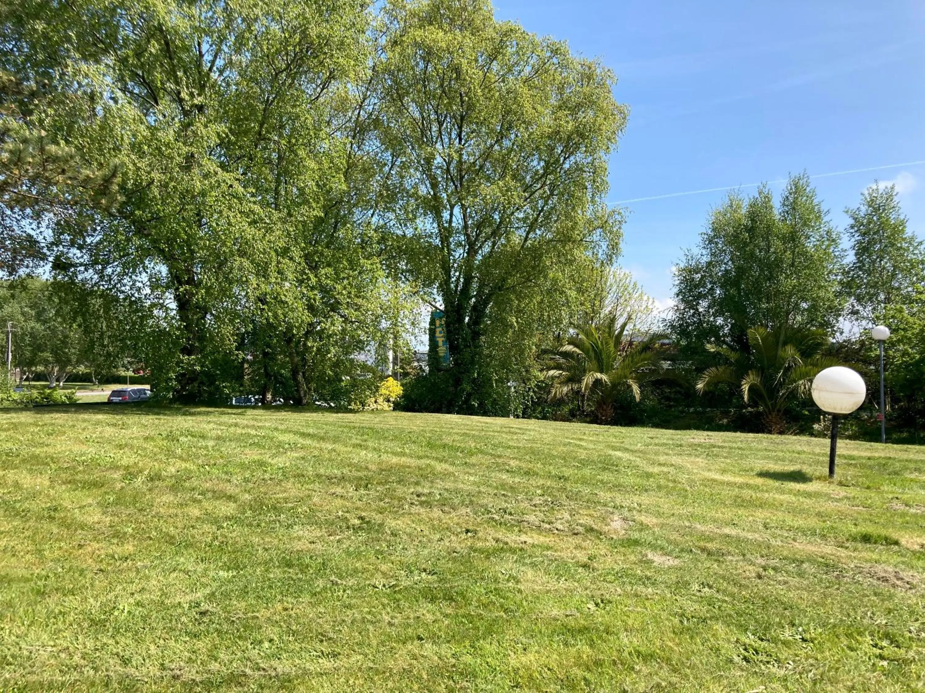 Garden in Hôtel Fontaine, Morlaix