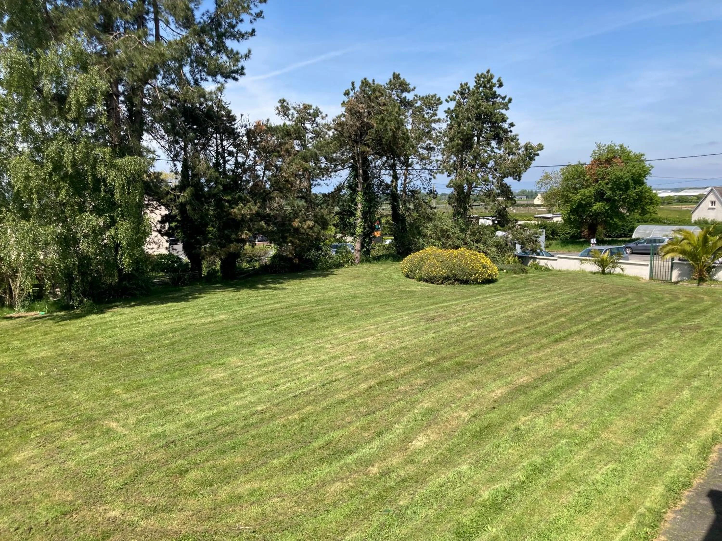Garden in Hôtel Fontaine, Morlaix