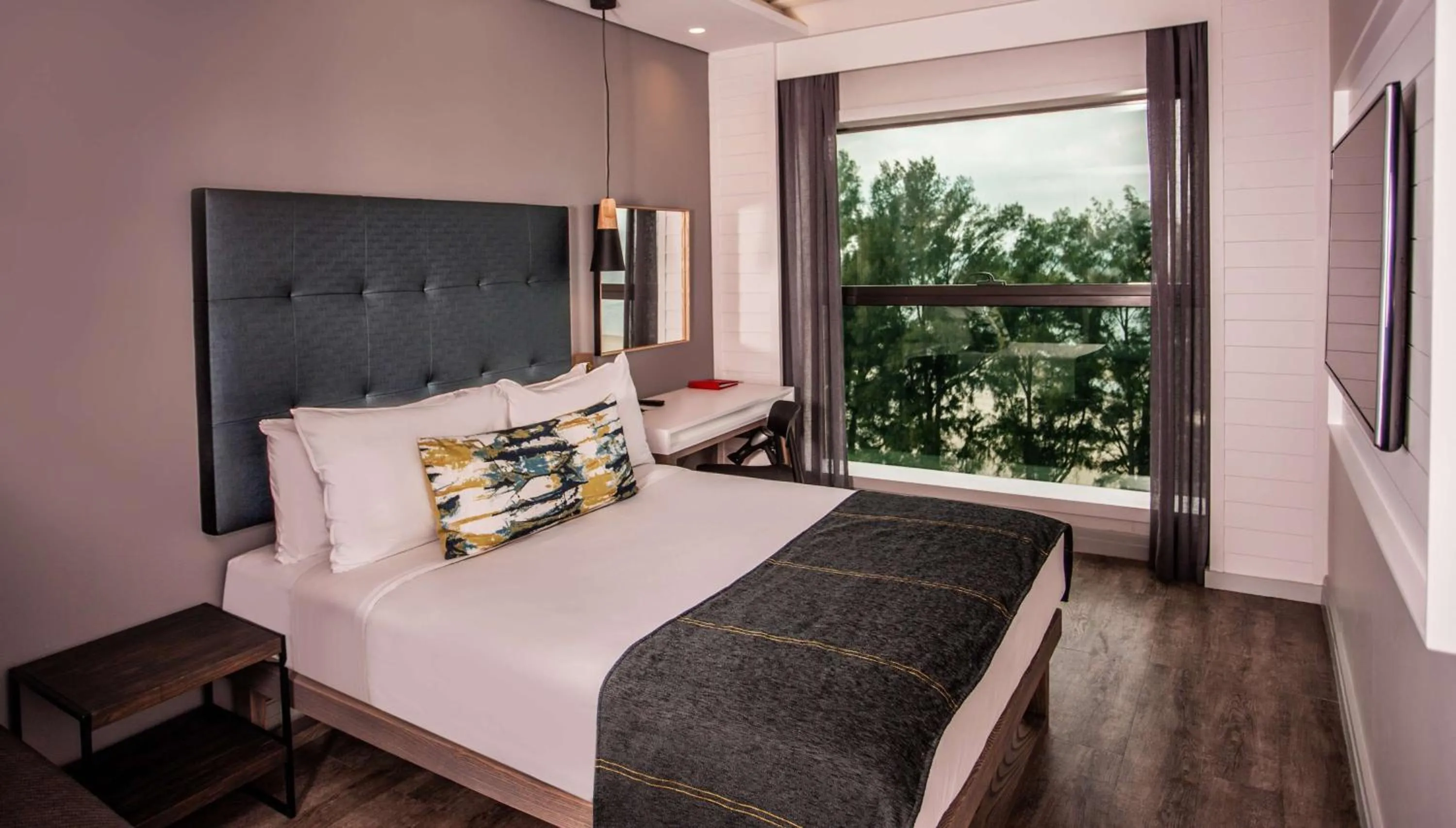 Photo of the whole room, Bed in StayEasy Maputo