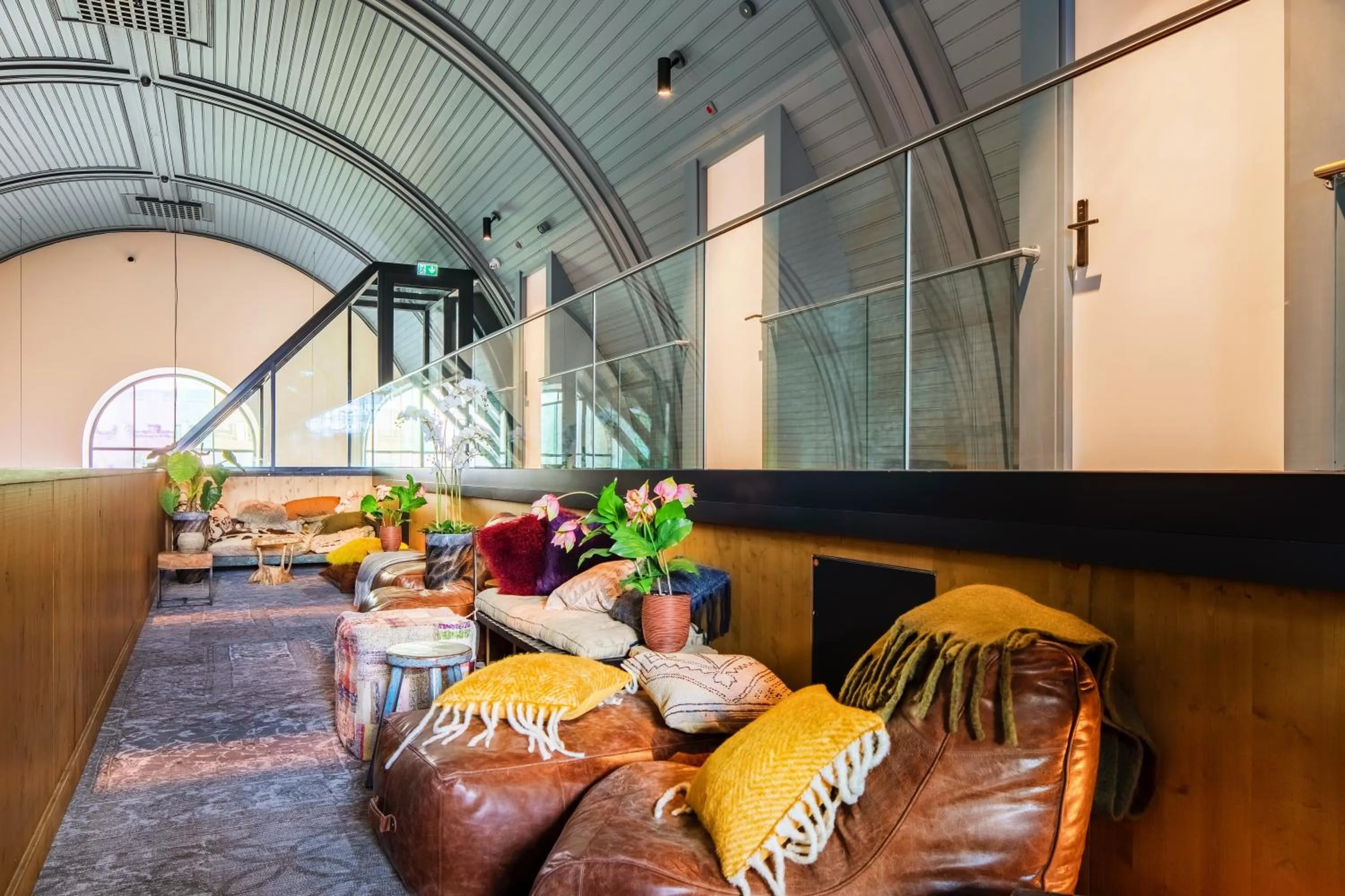 Communal lounge/ TV room in Bunk Hotel Utrecht