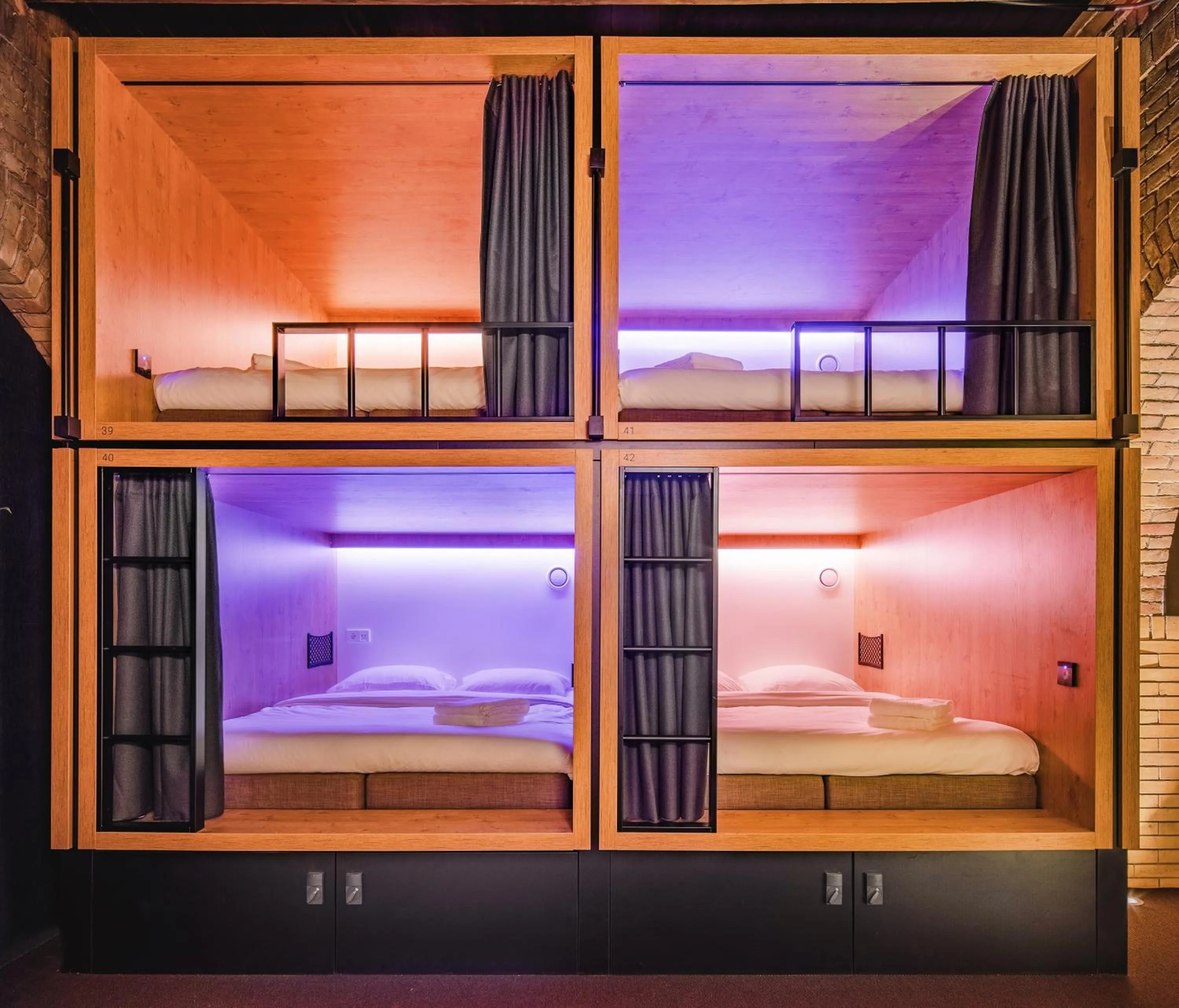 bunk bed, Bed in Bunk Hotel Utrecht