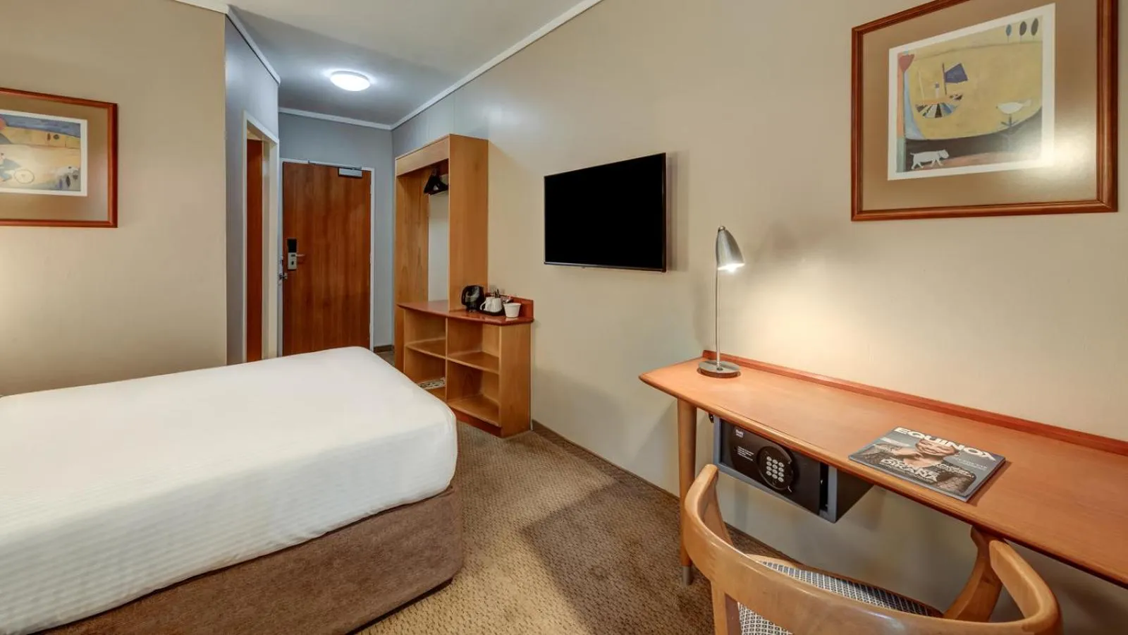 Bedroom, Bed in StayEasy Pretoria