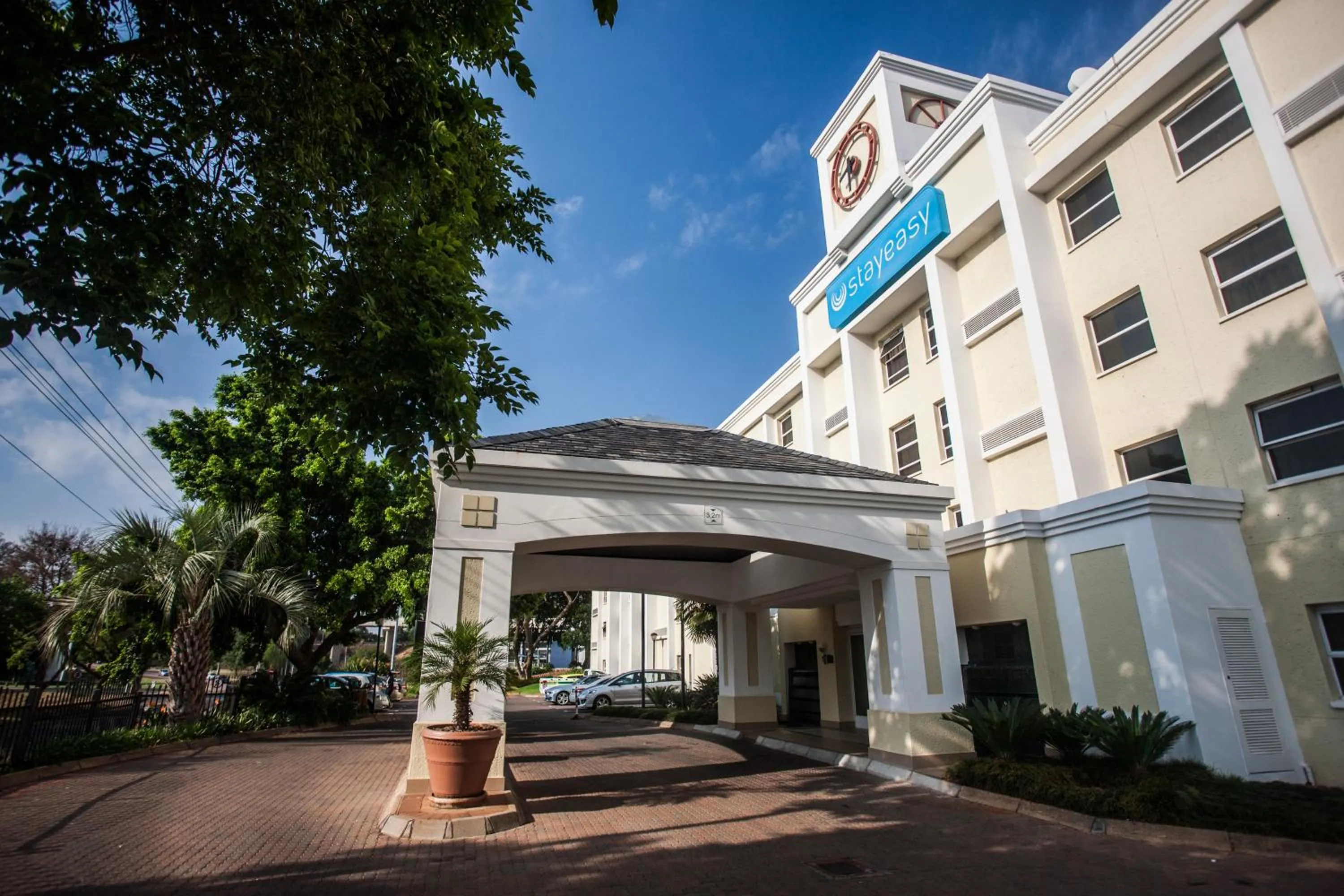 Facade/entrance in StayEasy Pretoria