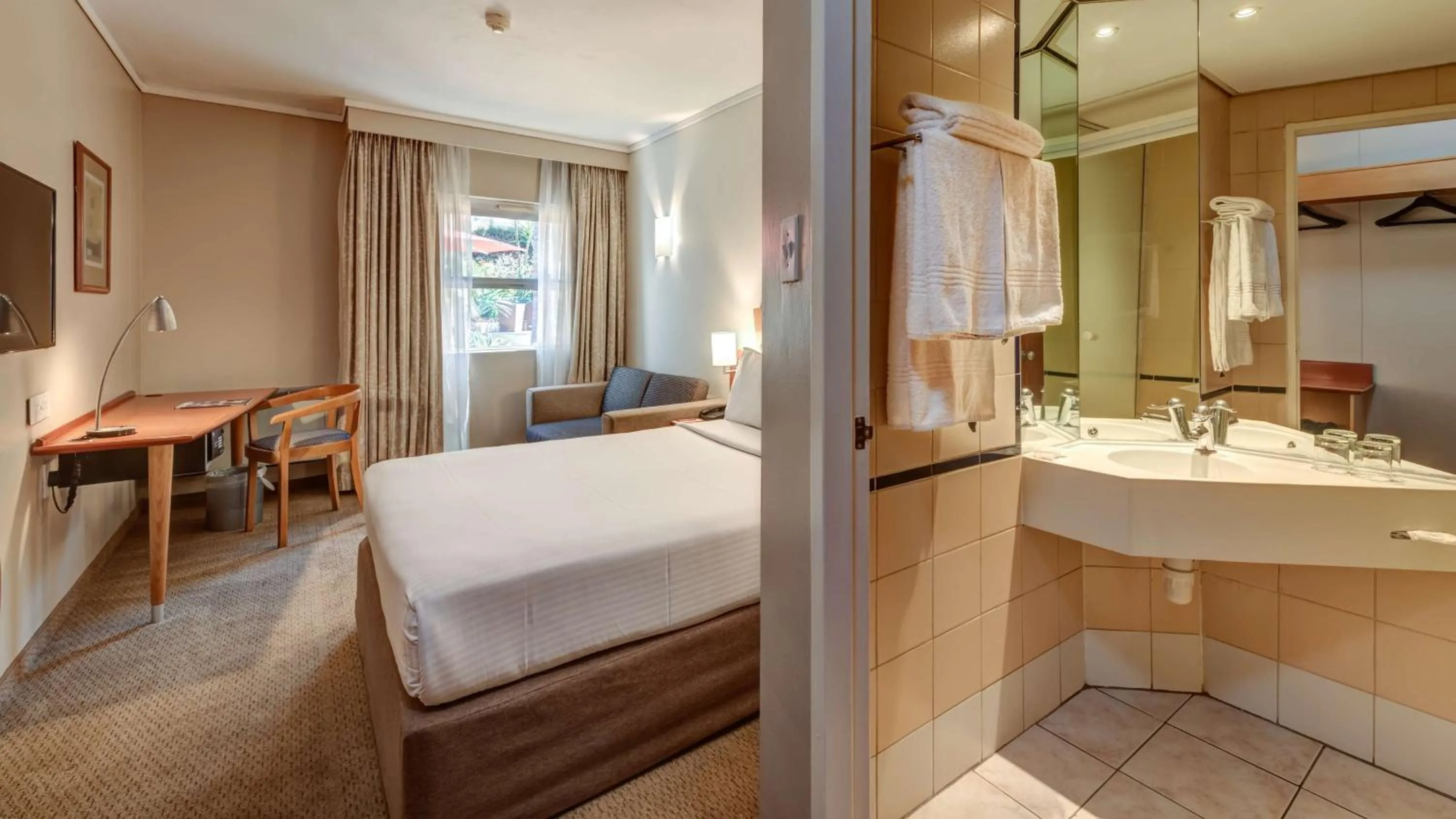 Bed in StayEasy Pretoria