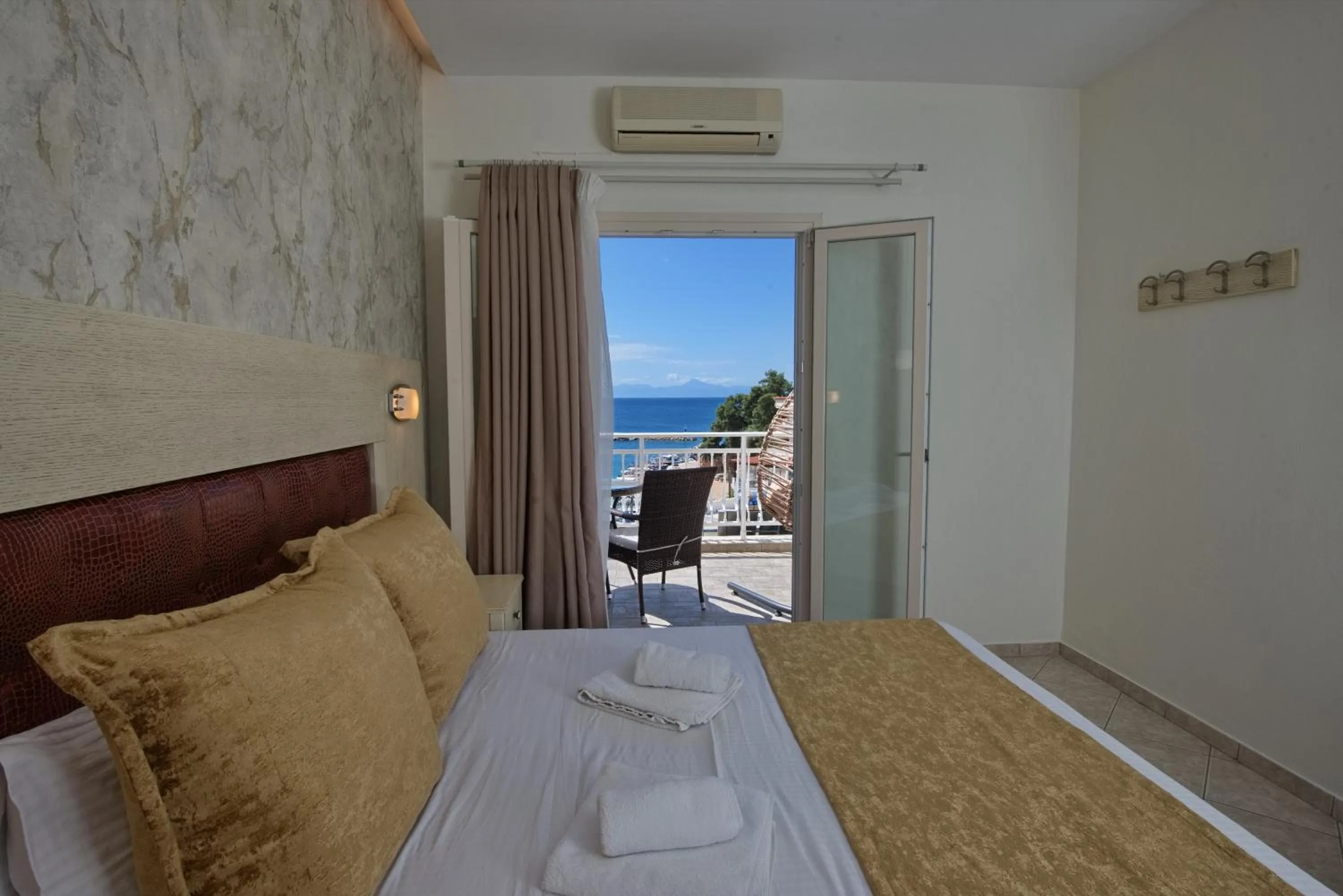 Bed in Pension Votsi