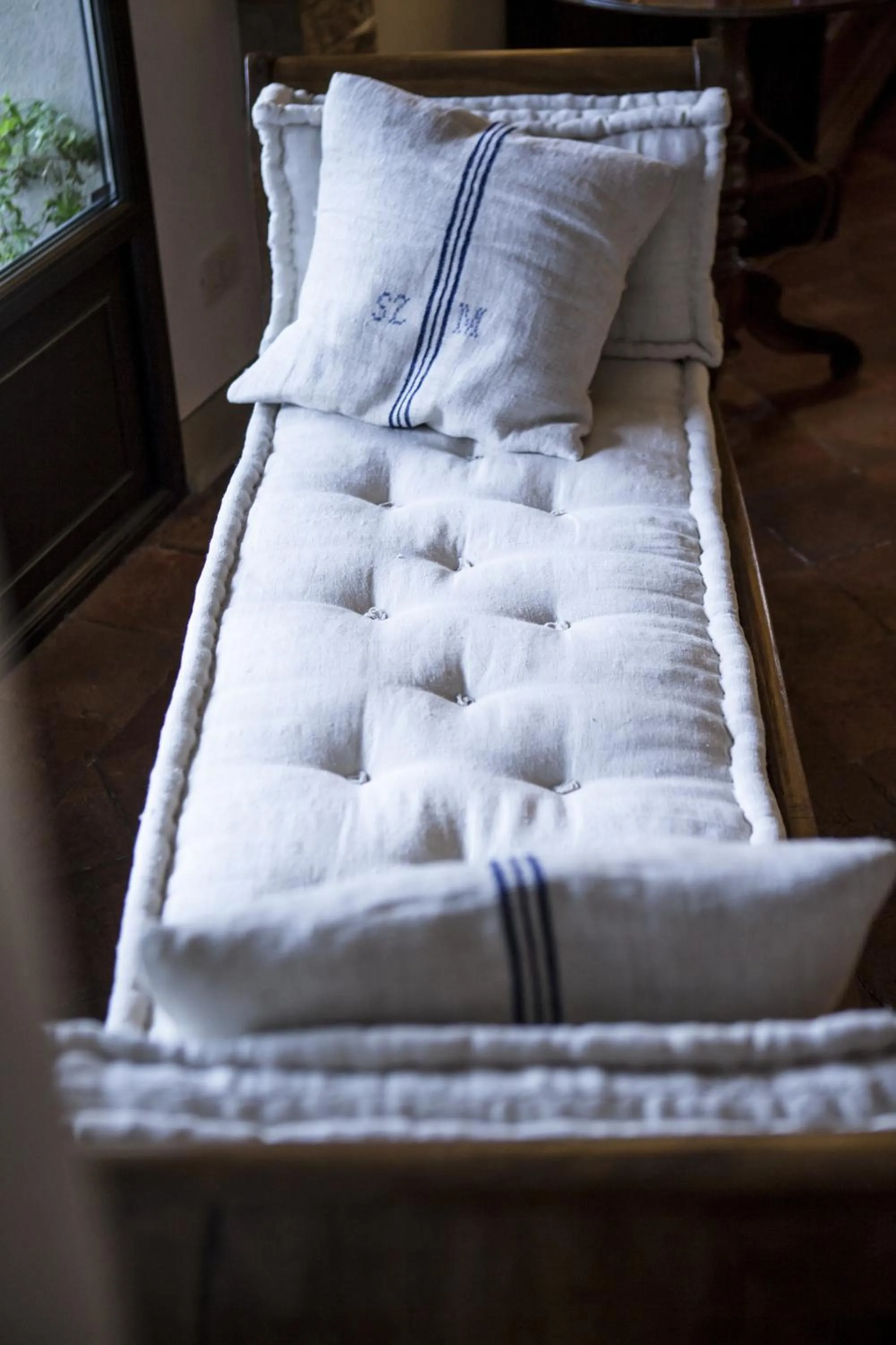 Seating area, Bed in Villino di Porporano