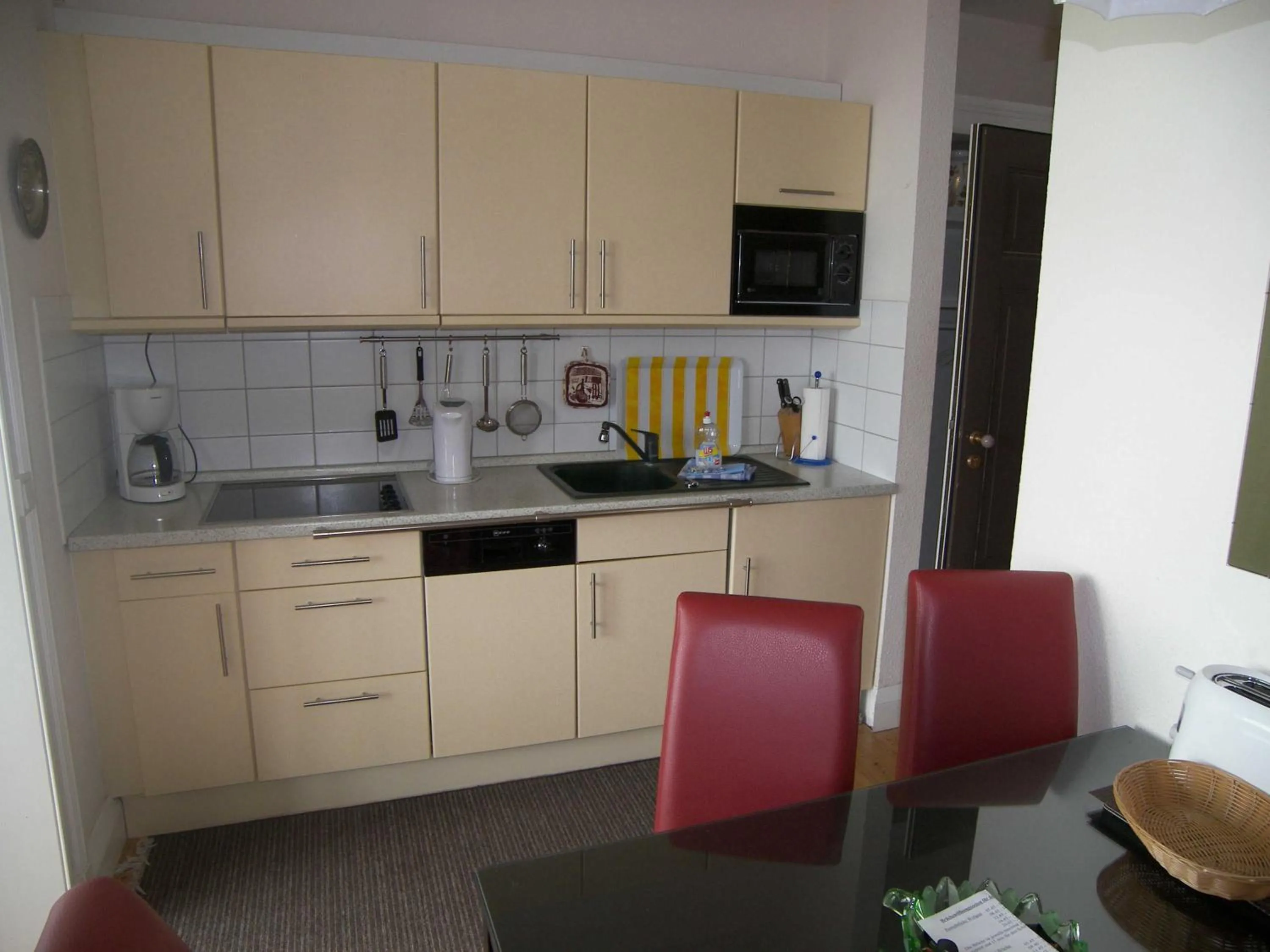 Kitchen or kitchenette in Villa Strandklause