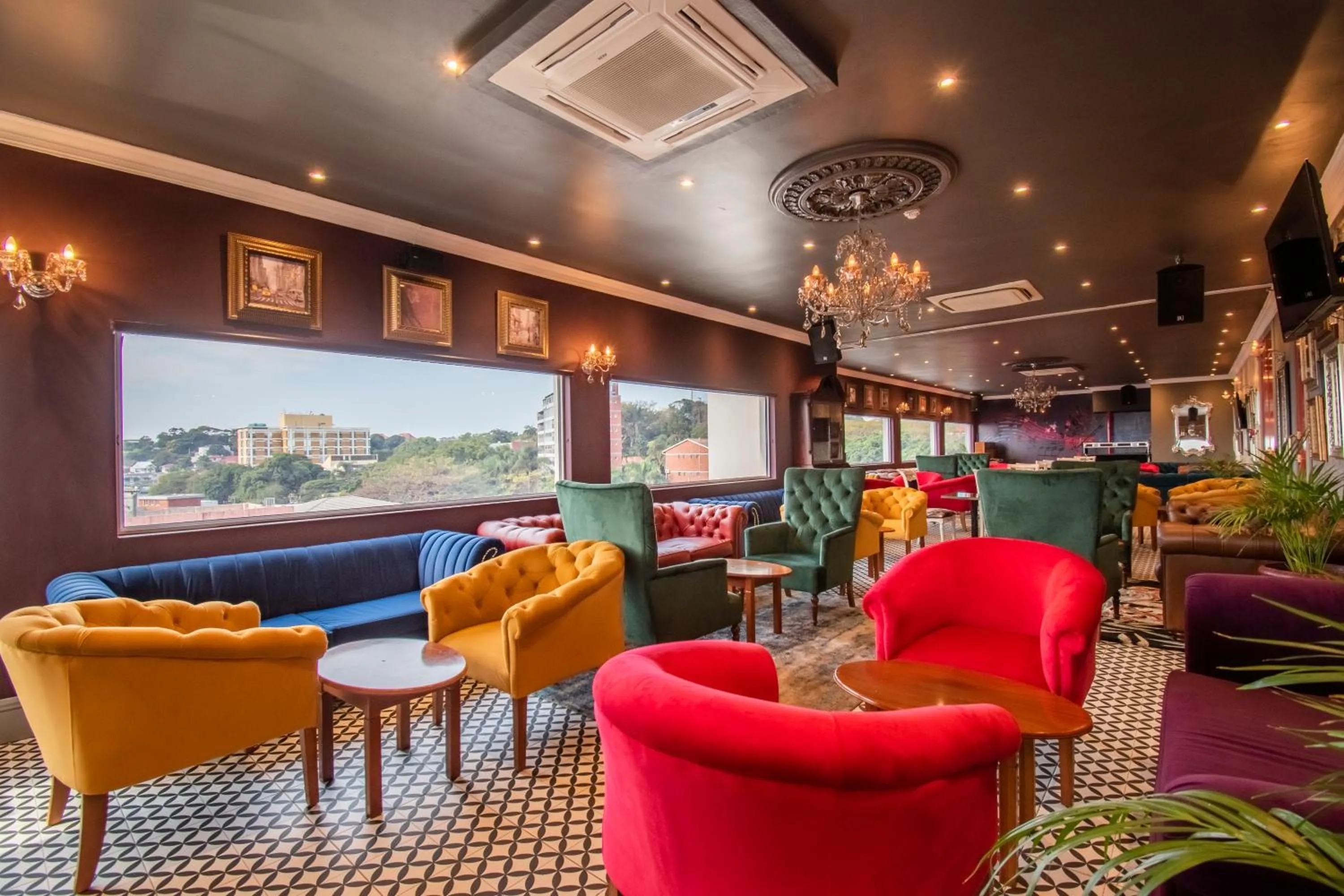 Lounge or bar in Emakhosini Hotel On East