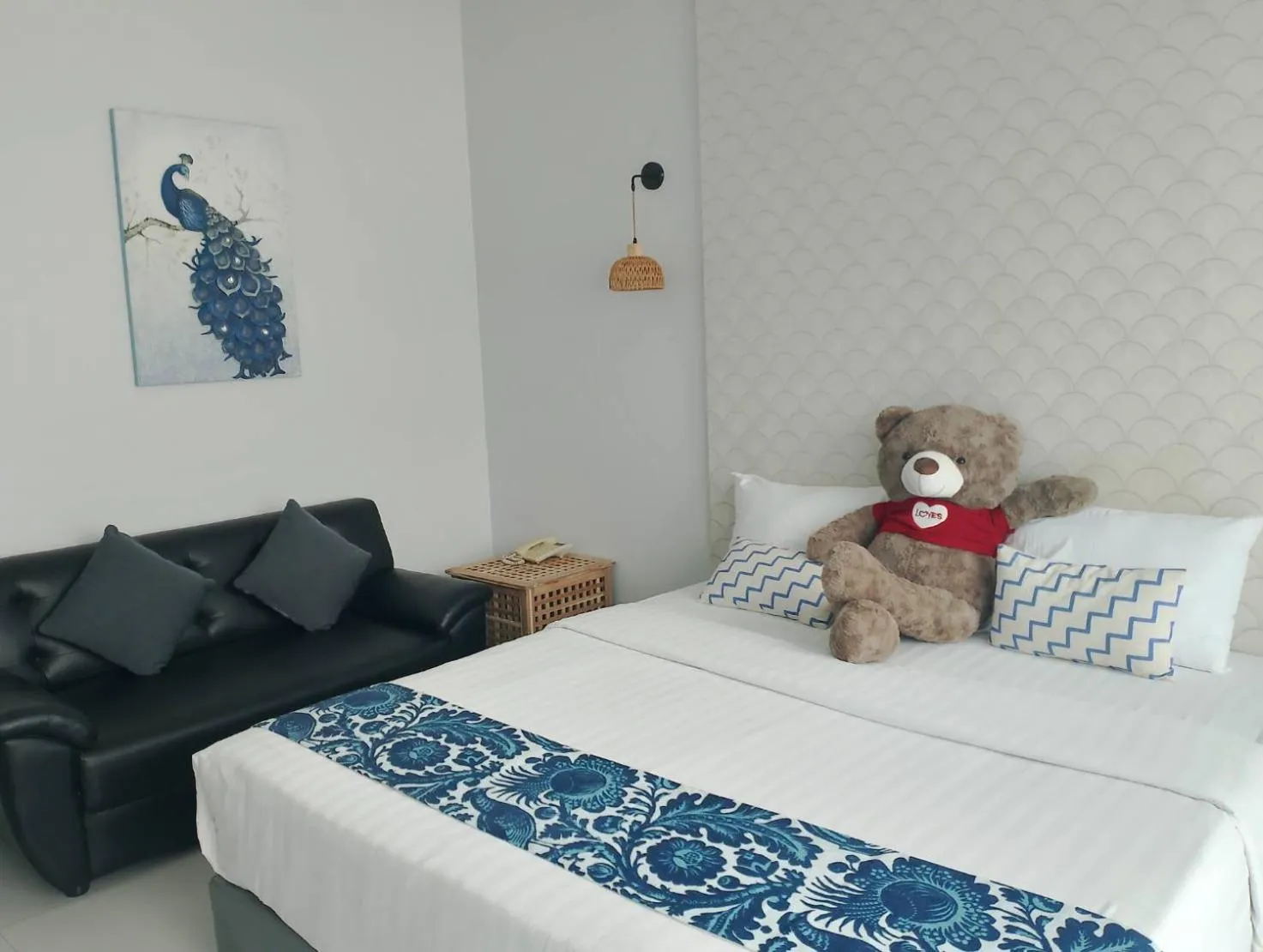 Bed in Baan Yamoo Ranong