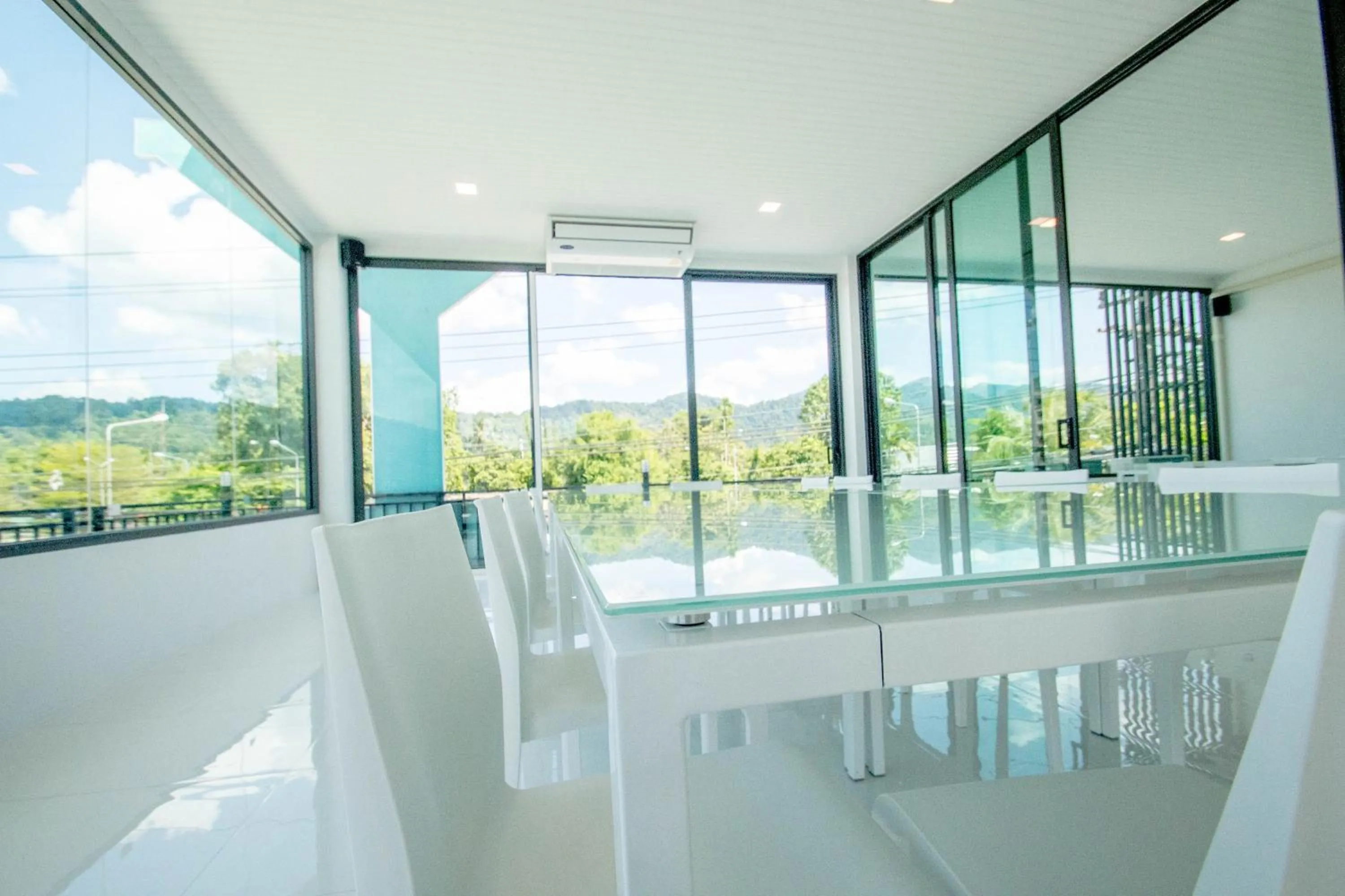 Restaurant/places to eat in Baan Yamoo Ranong